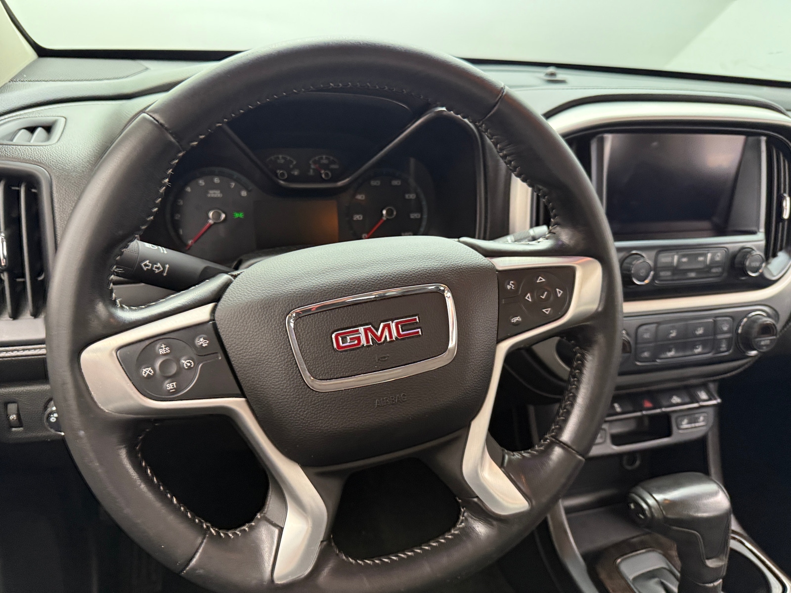 Thumbnail: 2017 GMC Canyon - 4