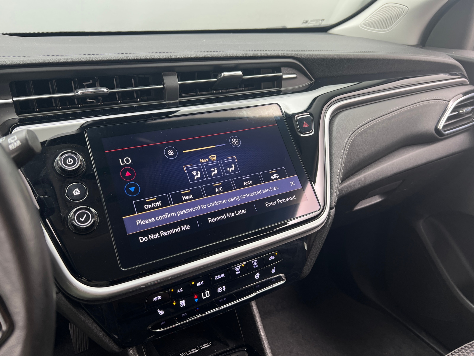 Thumbnail: 2022 Chevrolet Bolt EUV - 4