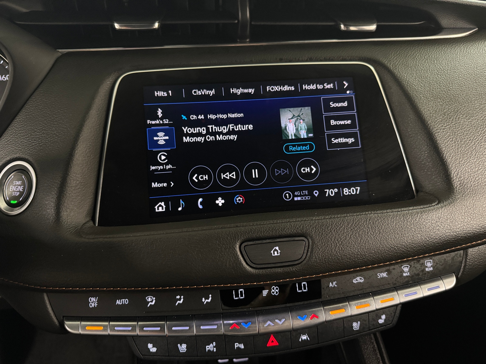 Thumbnail: 2023 Cadillac XT4 - 3