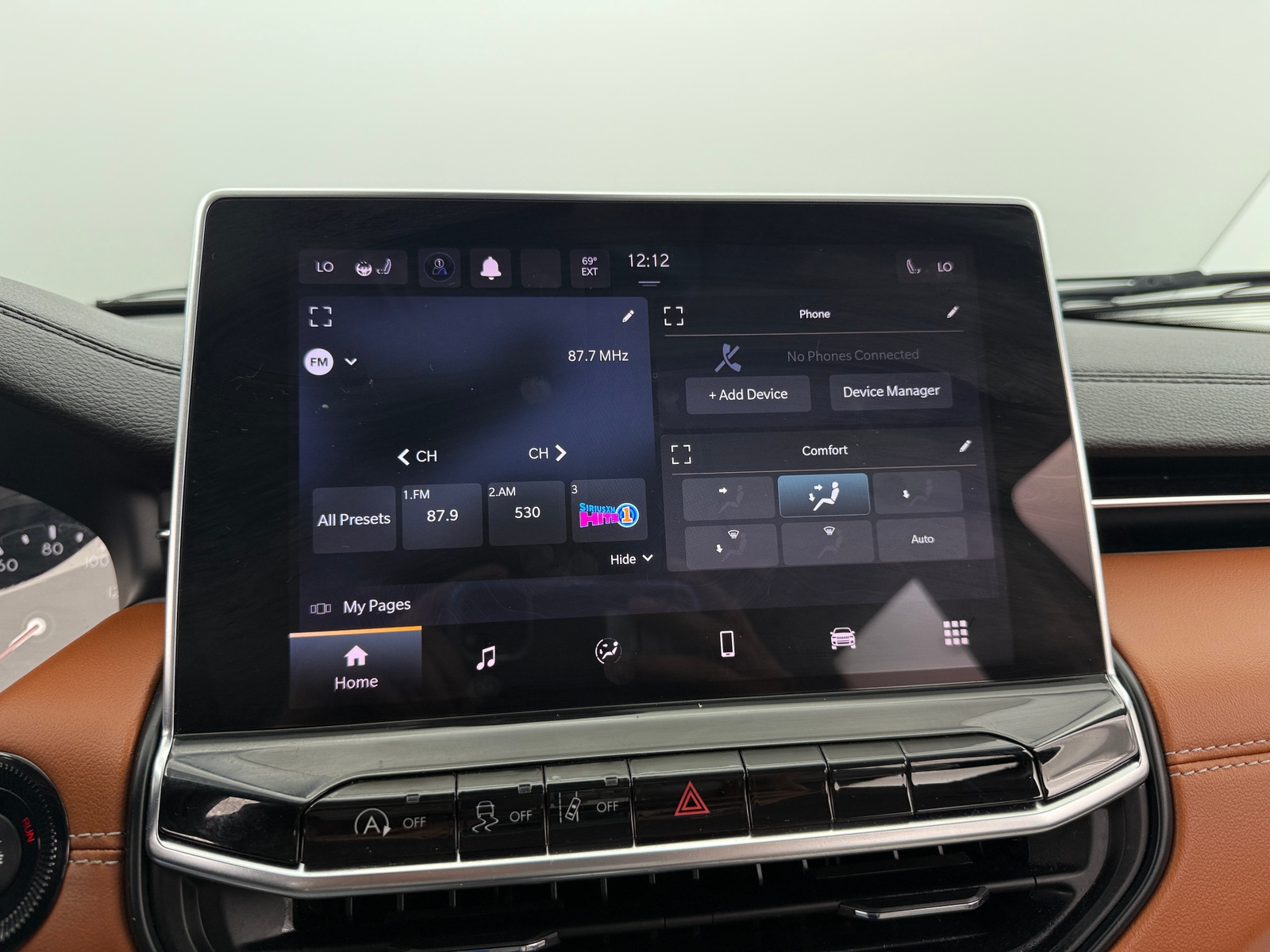 Thumbnail: 2022 Jeep Compass - 3
