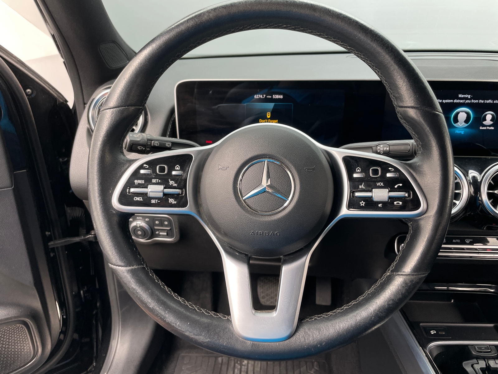 Thumbnail: 2021 Mercedes-Benz GLB - 4