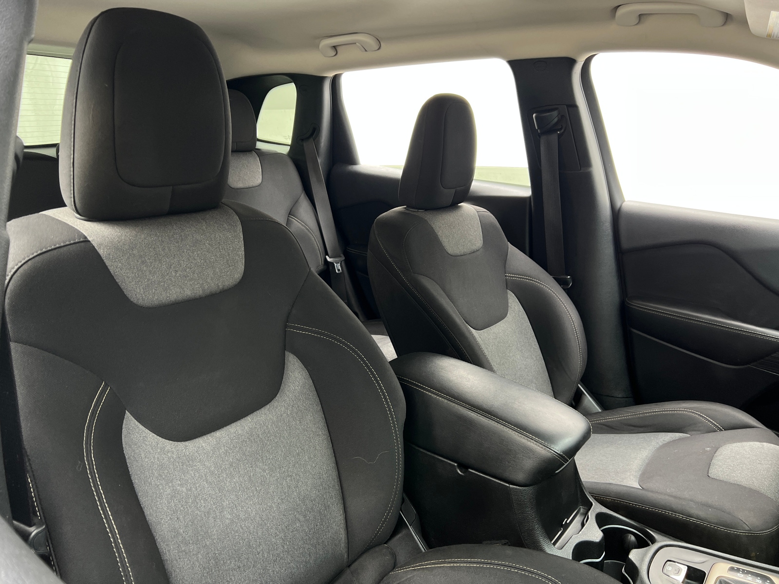Thumbnail: 2014 Jeep Cherokee - 2