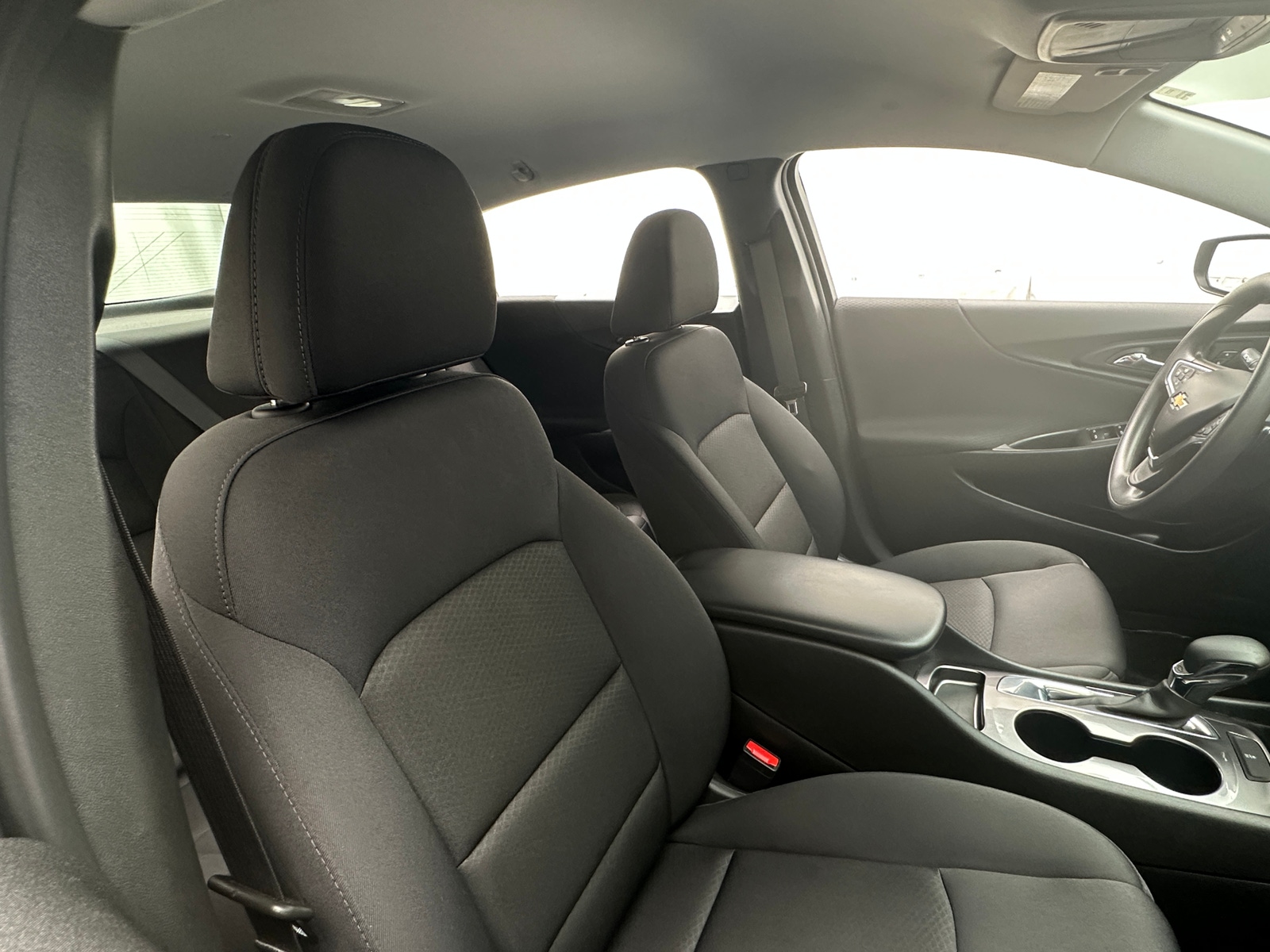 Thumbnail: 2022 Chevrolet Malibu - 2
