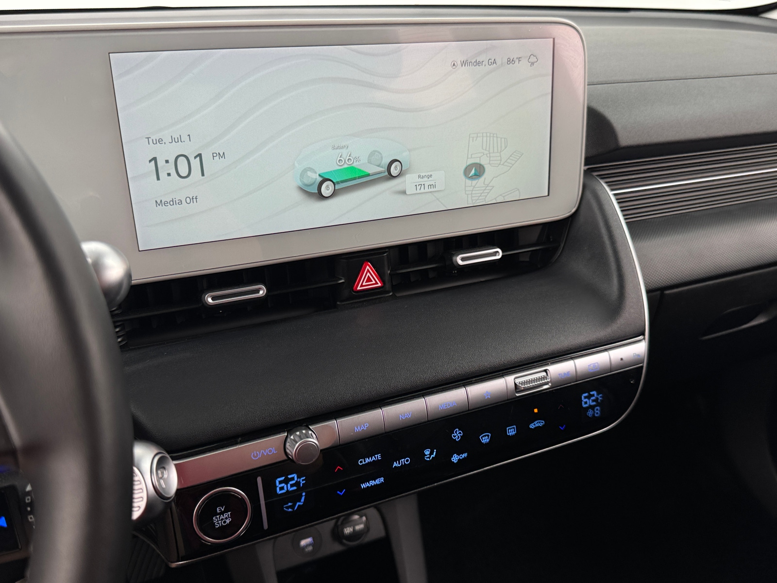 Thumbnail: 2023 Hyundai Ioniq 5 - 3