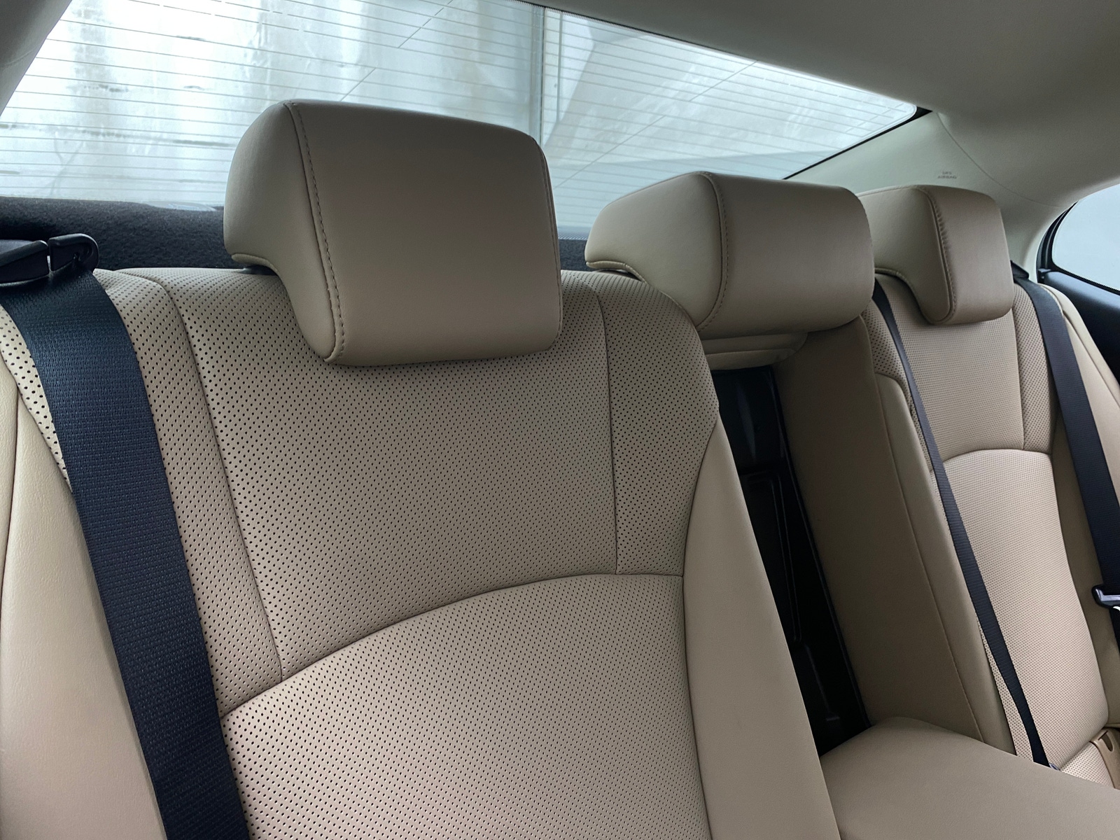 Thumbnail: 2021 Lexus ES - 5
