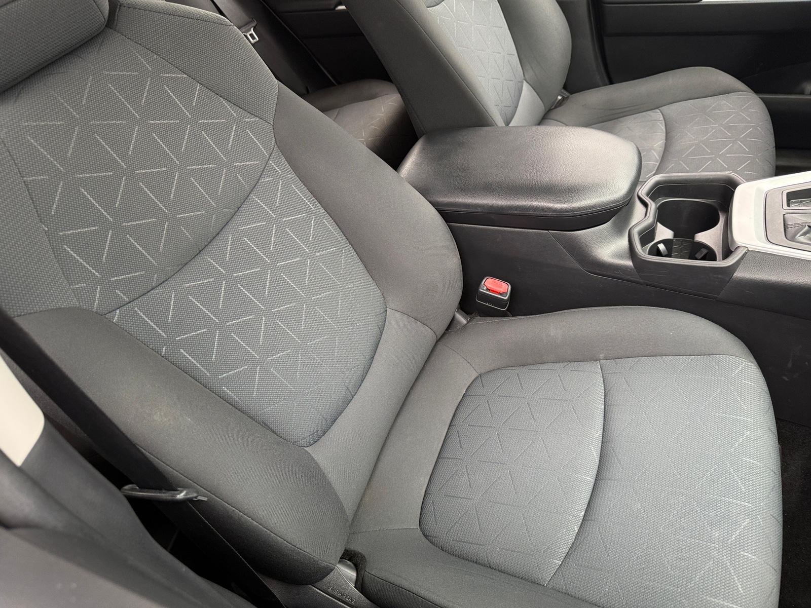 Thumbnail: 2019 Toyota RAV4 - 2