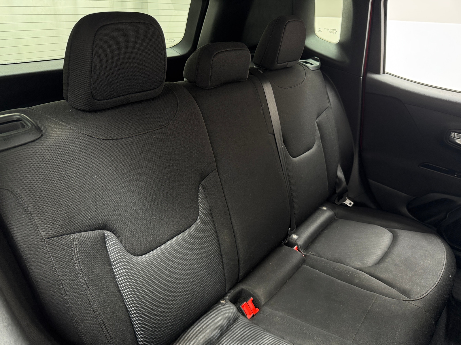 Thumbnail: 2019 Jeep Renegade - 6