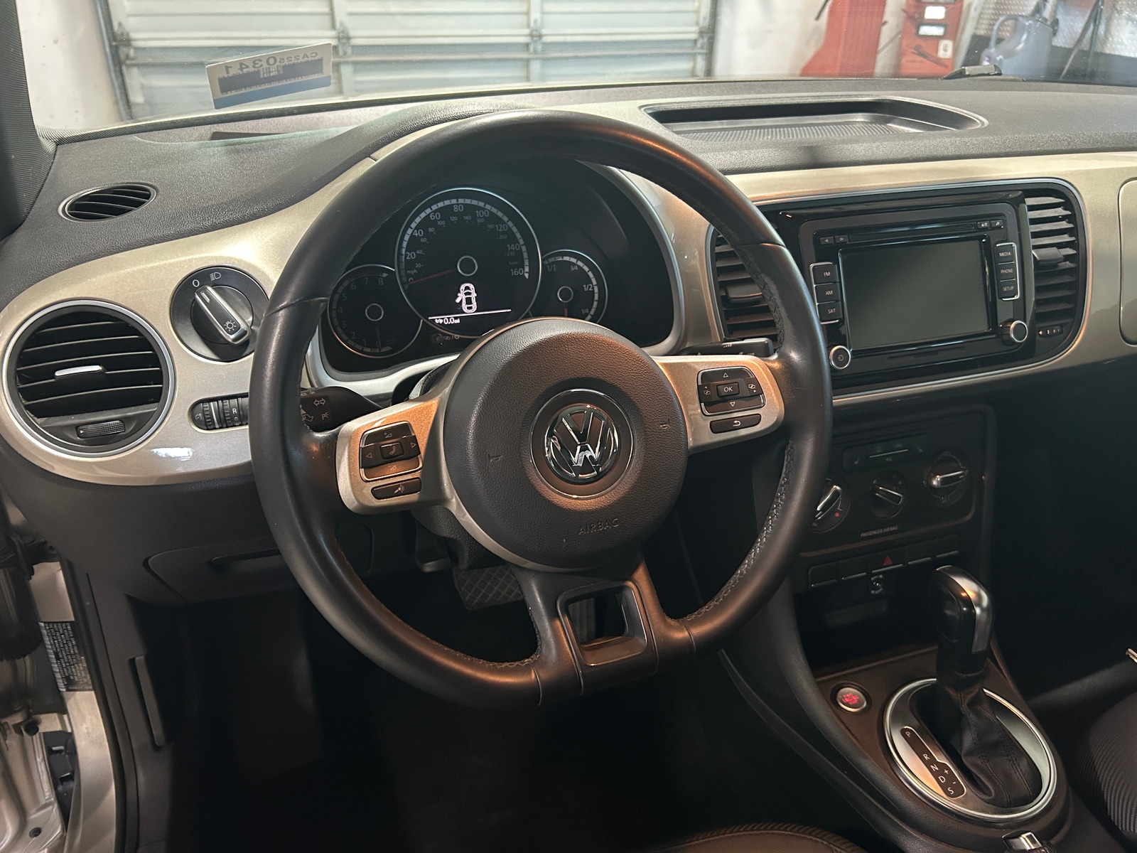 Thumbnail: 2013 Volkswagen Beetle - 4