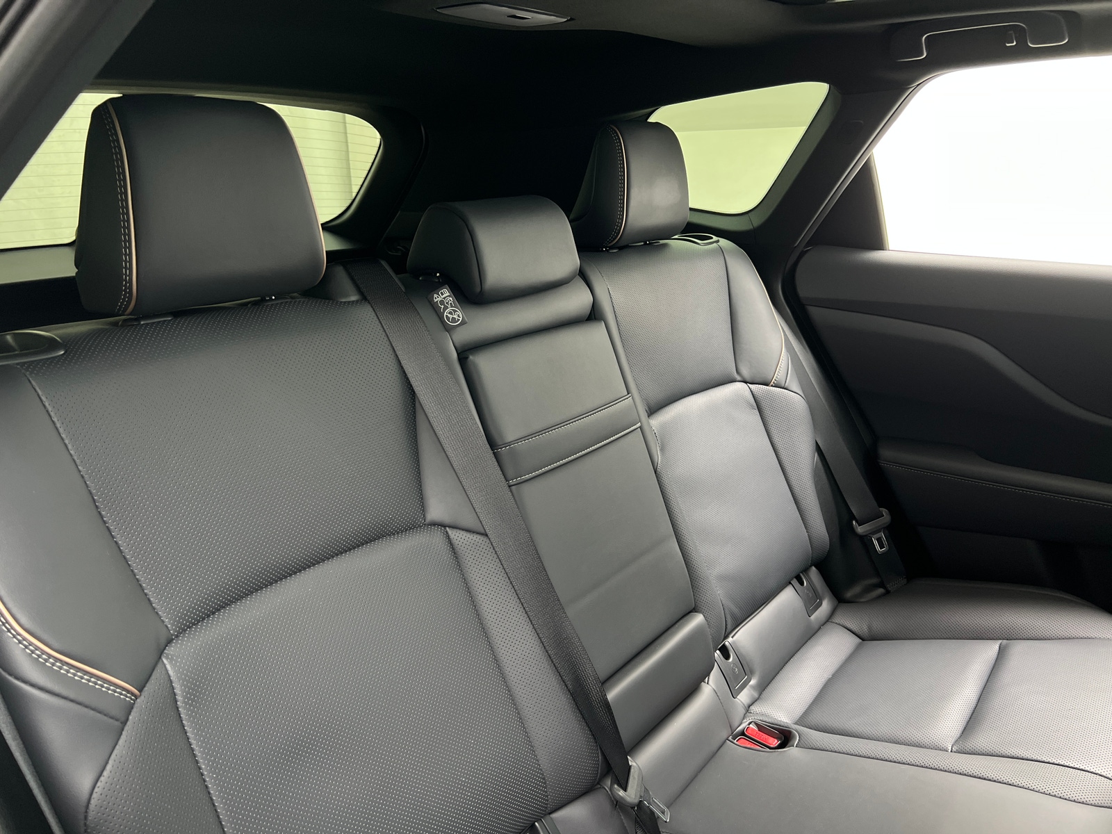 Thumbnail: 2025 Toyota Crown Signia - 5