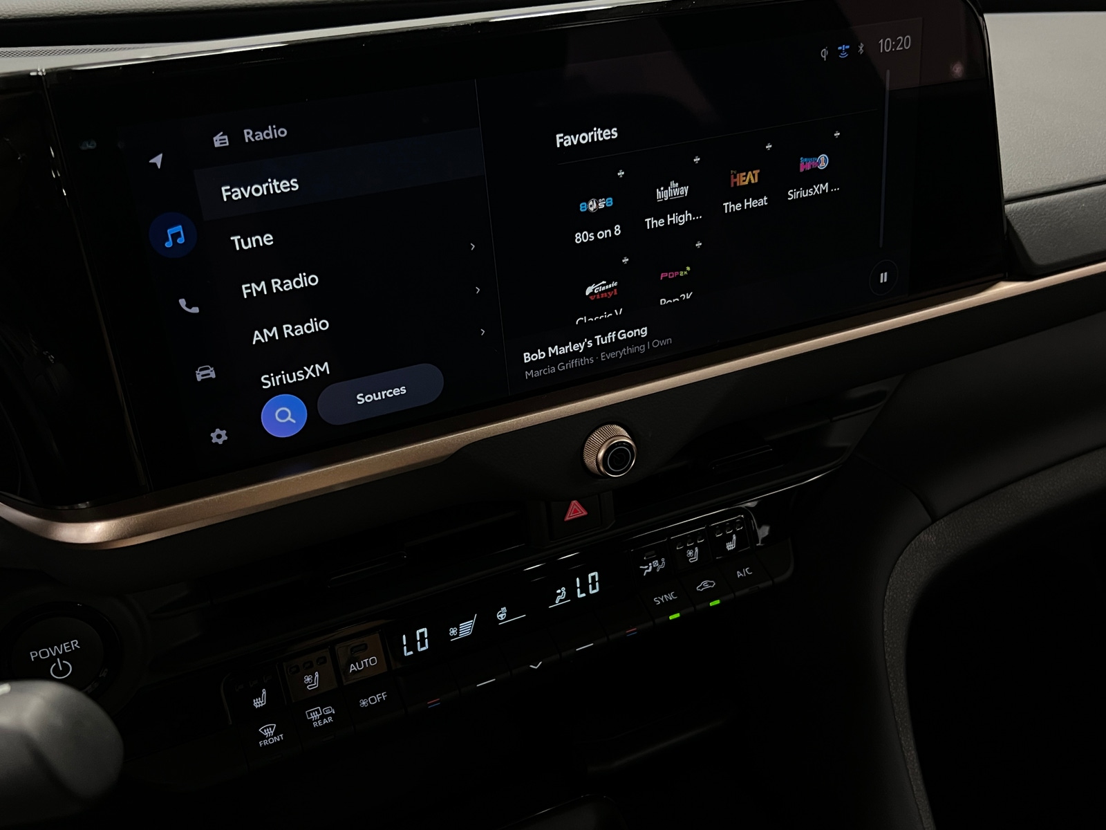 Thumbnail: 2025 Toyota Crown Signia - 3