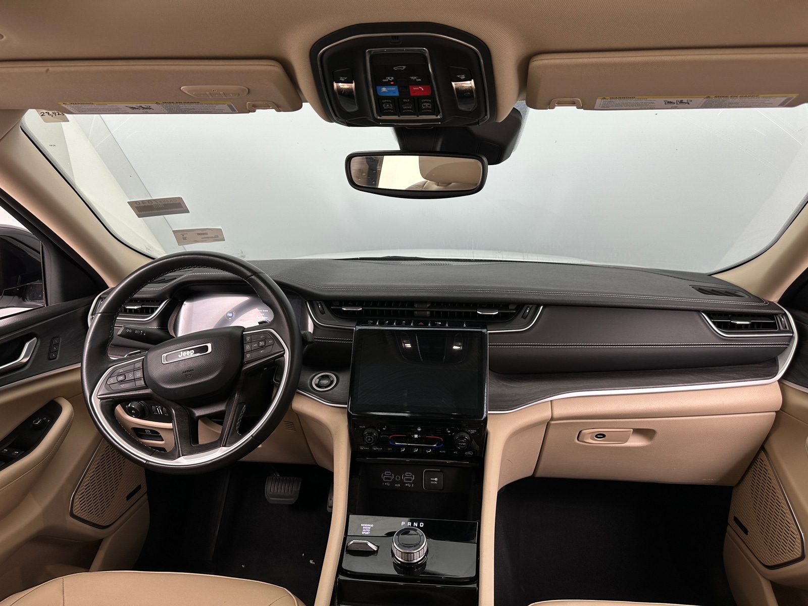 Thumbnail: 2022 Jeep Grand Cherokee L - 2
