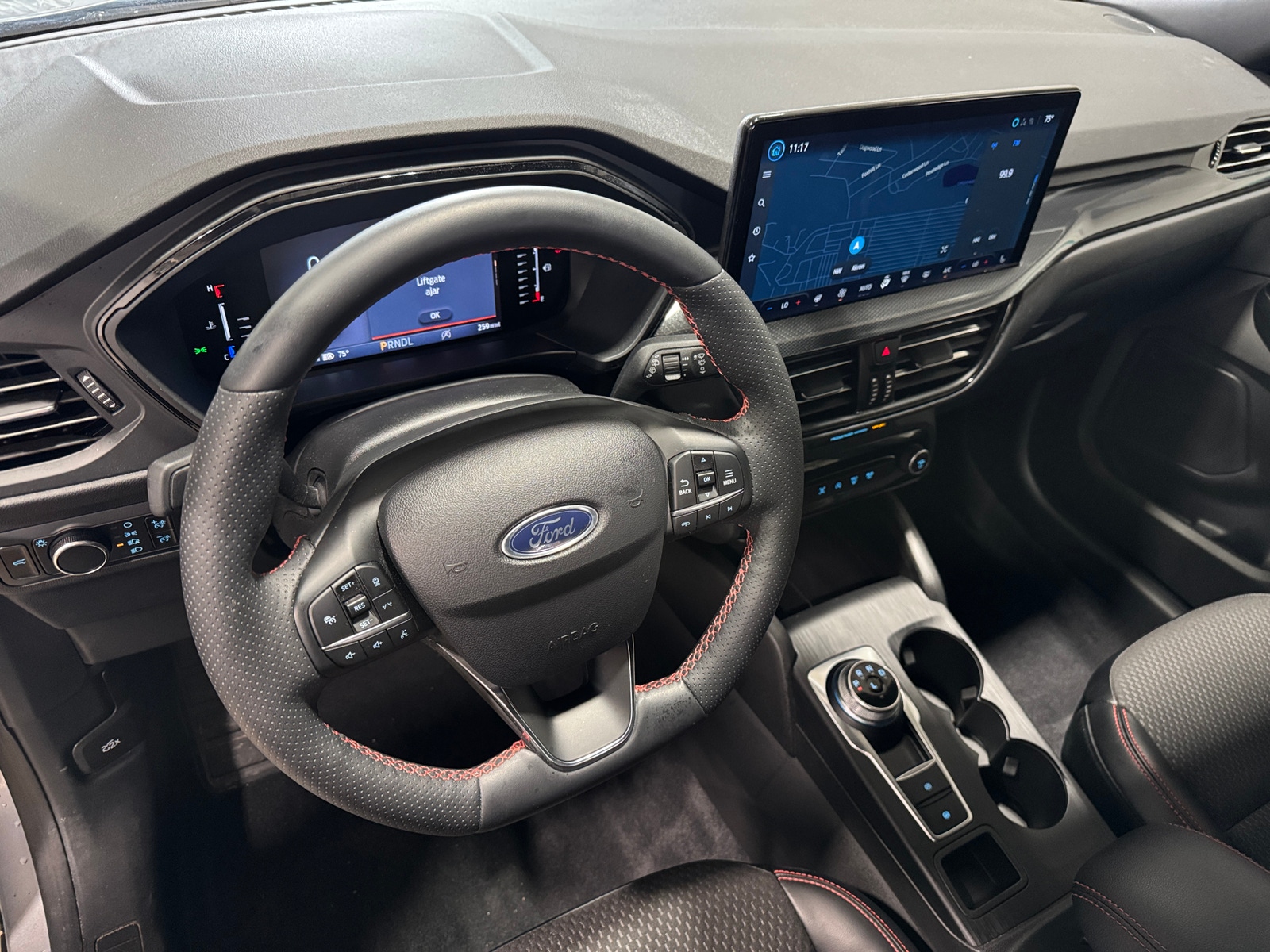 Thumbnail: 2023 Ford Escape - 3