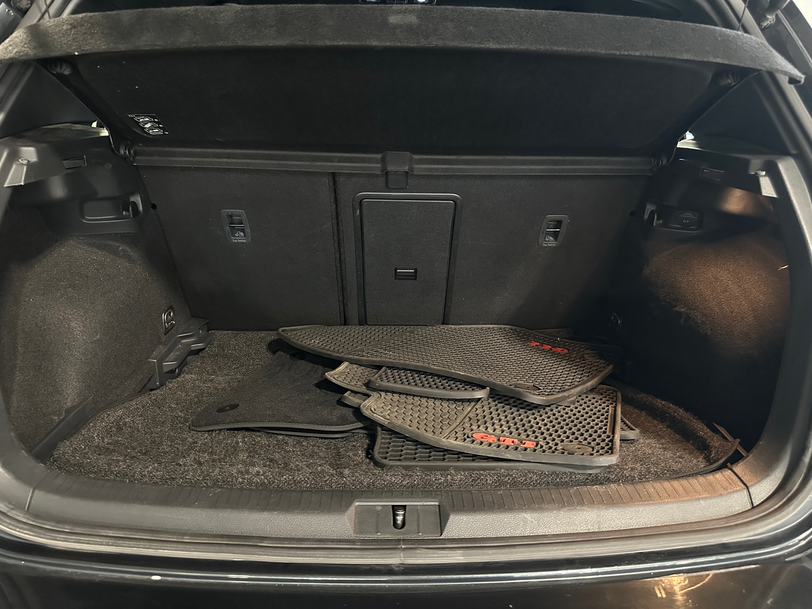 Thumbnail: 2016 Volkswagen Golf - 7