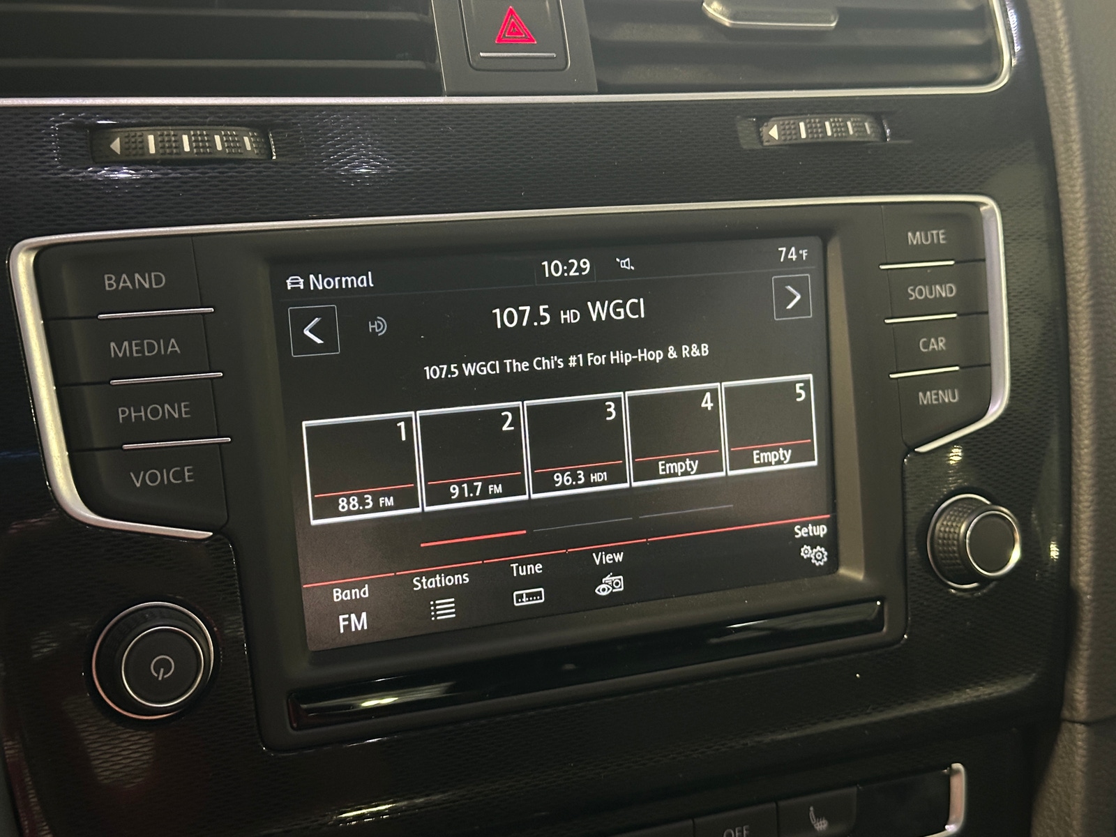 Thumbnail: 2016 Volkswagen Golf - 4