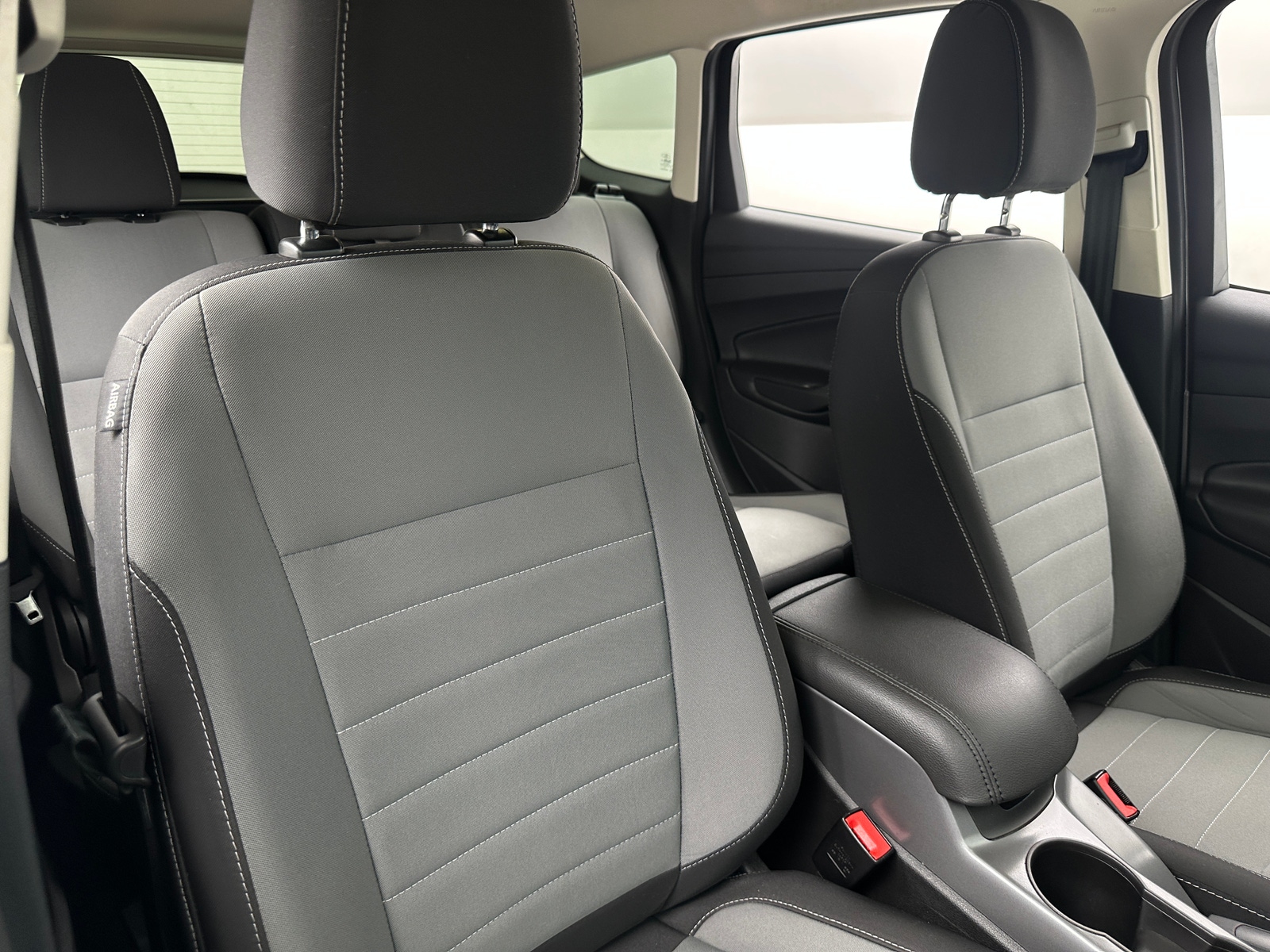 Thumbnail: 2016 Ford Escape - 2