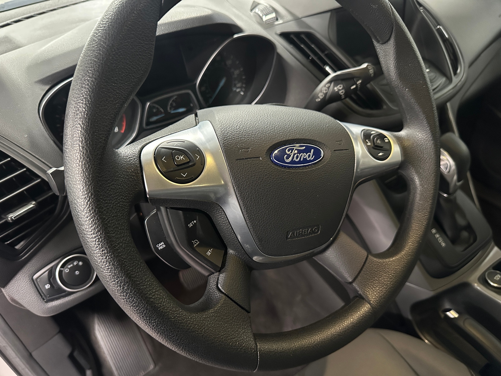 Thumbnail: 2016 Ford Escape - 5