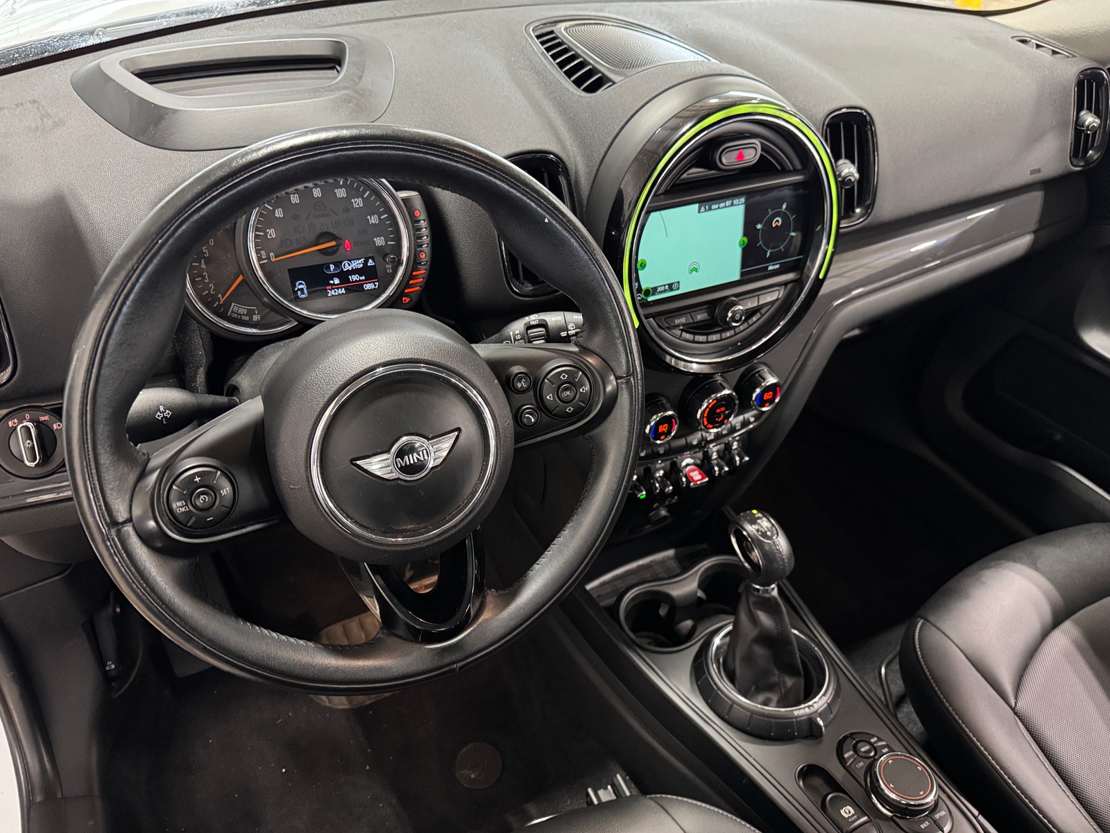 Thumbnail: 2017 MINI Cooper Countryman - 3