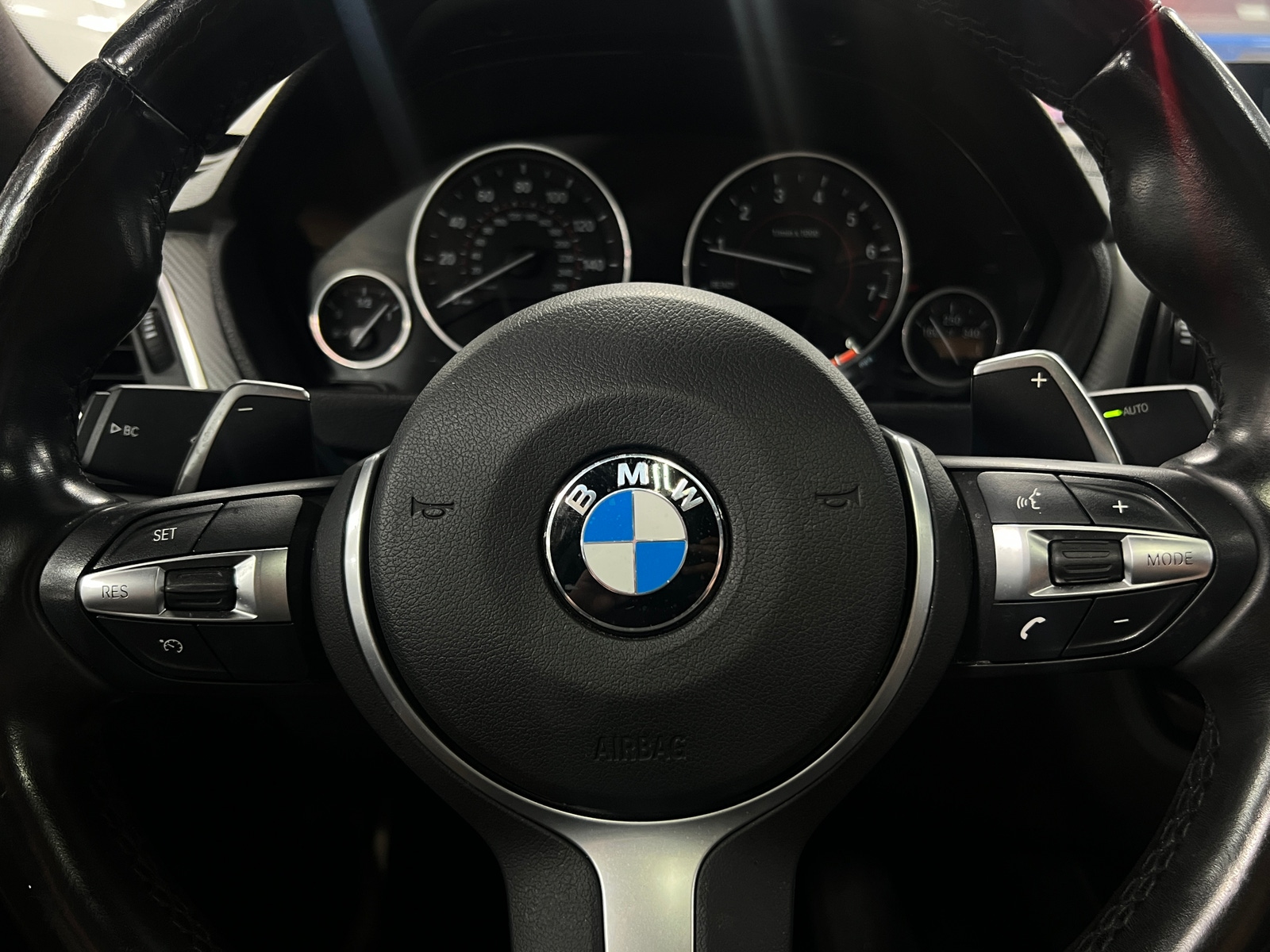 Thumbnail: 2018 BMW 4 Series - 4