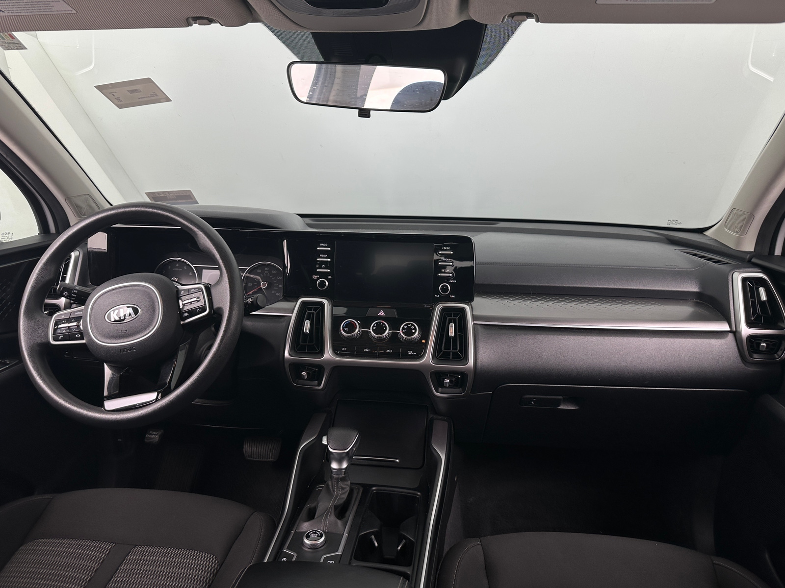 Thumbnail: 2021 Kia Sorento - 3