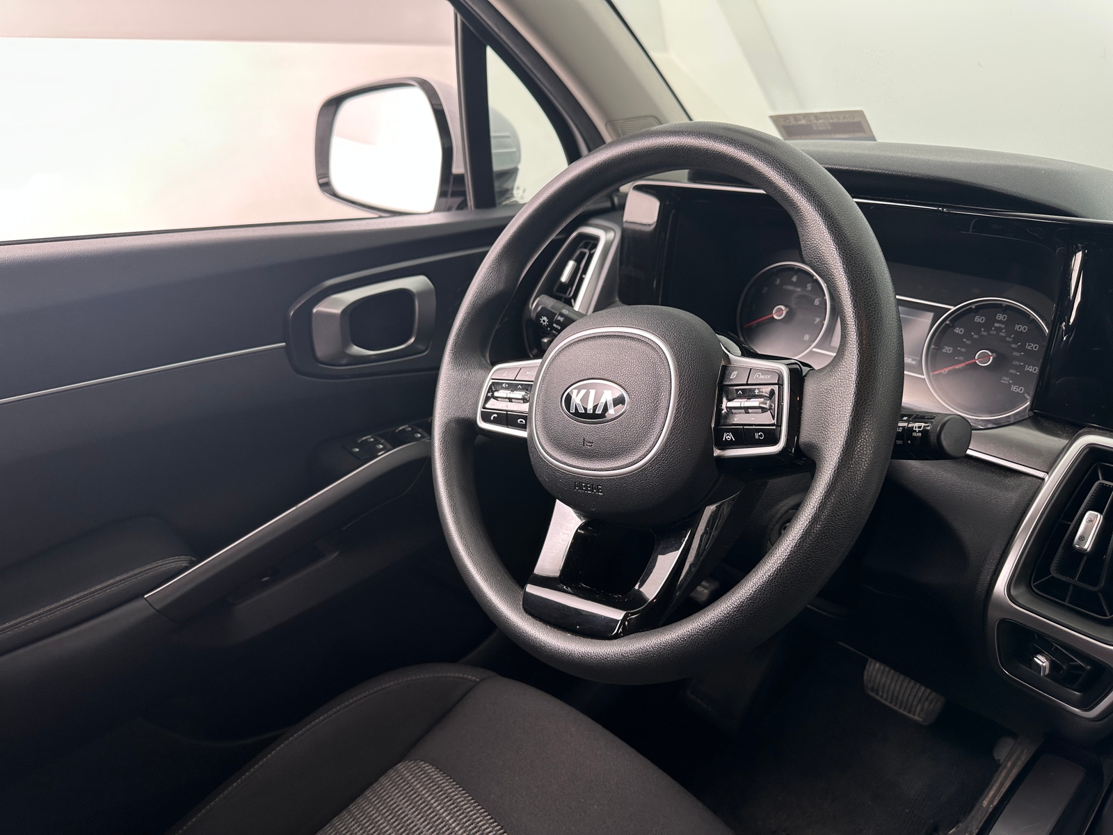 Thumbnail: 2021 Kia Sorento - 5