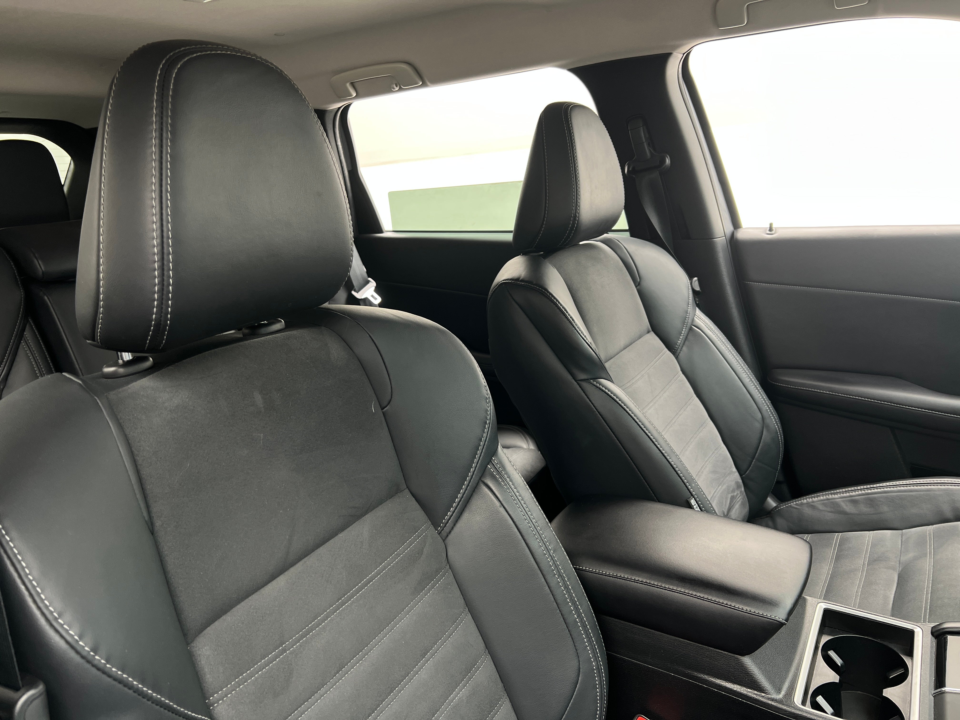 Image 2 of 2022 Mitsubishi Outlander SE