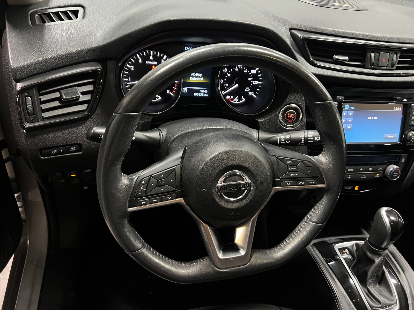 Thumbnail: 2017 Nissan Rogue - 4