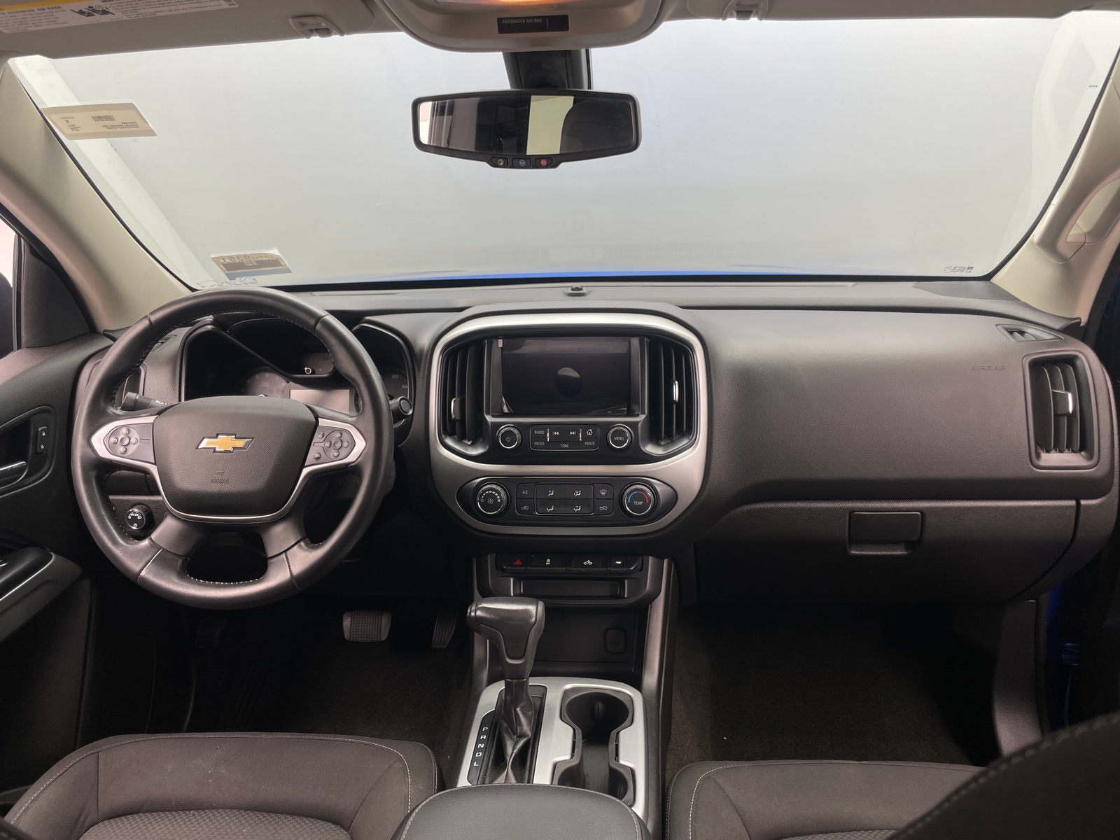 Thumbnail: 2018 Chevrolet Colorado - 3