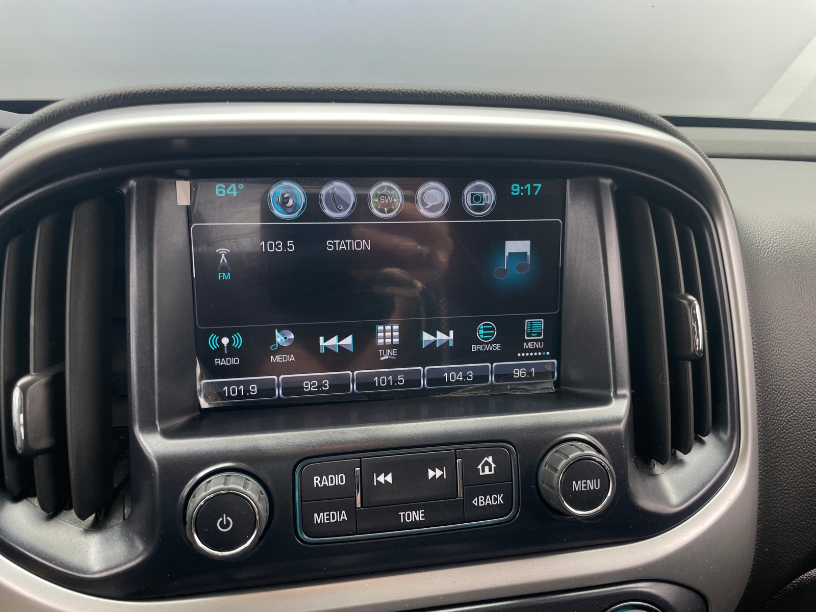 Thumbnail: 2018 Chevrolet Colorado - 4