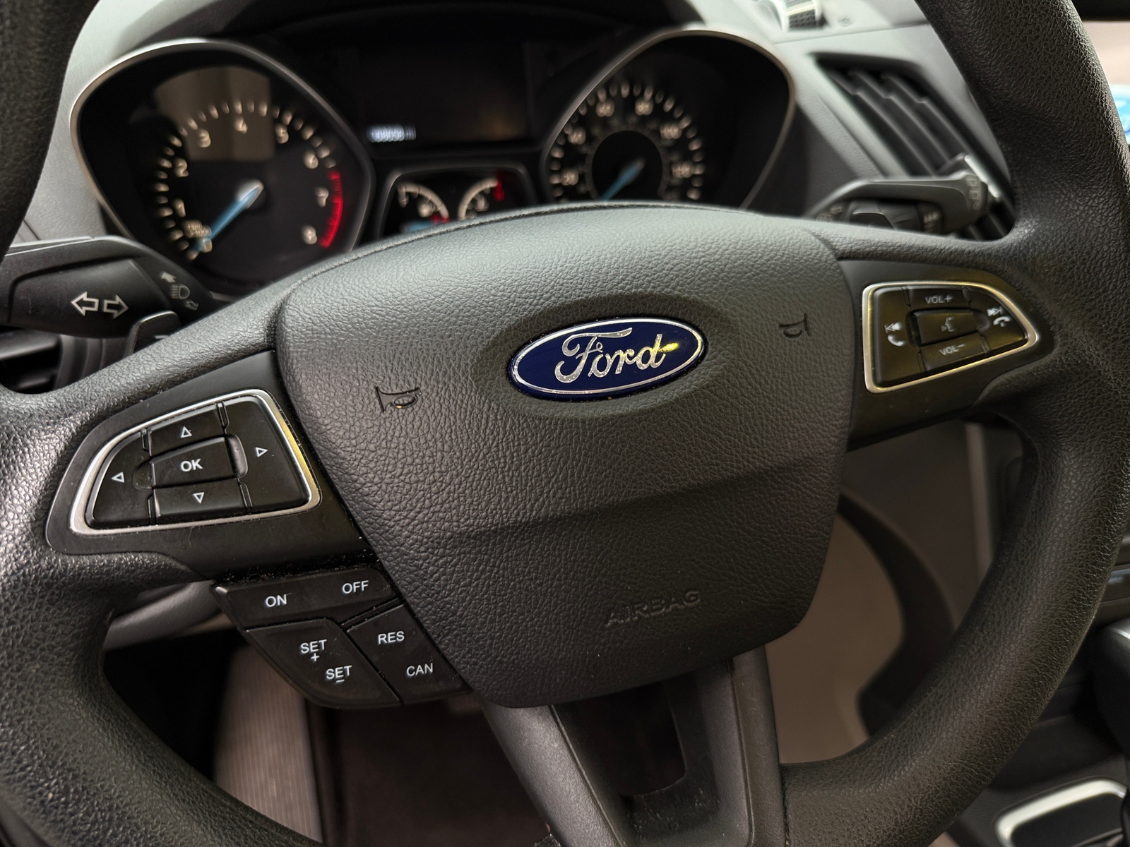 Thumbnail: 2017 Ford Escape - 5