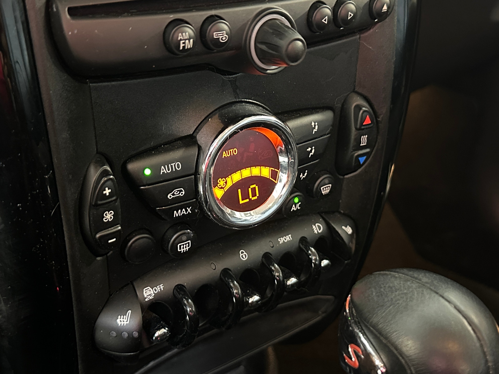 Thumbnail: 2016 MINI Cooper Countryman - 3