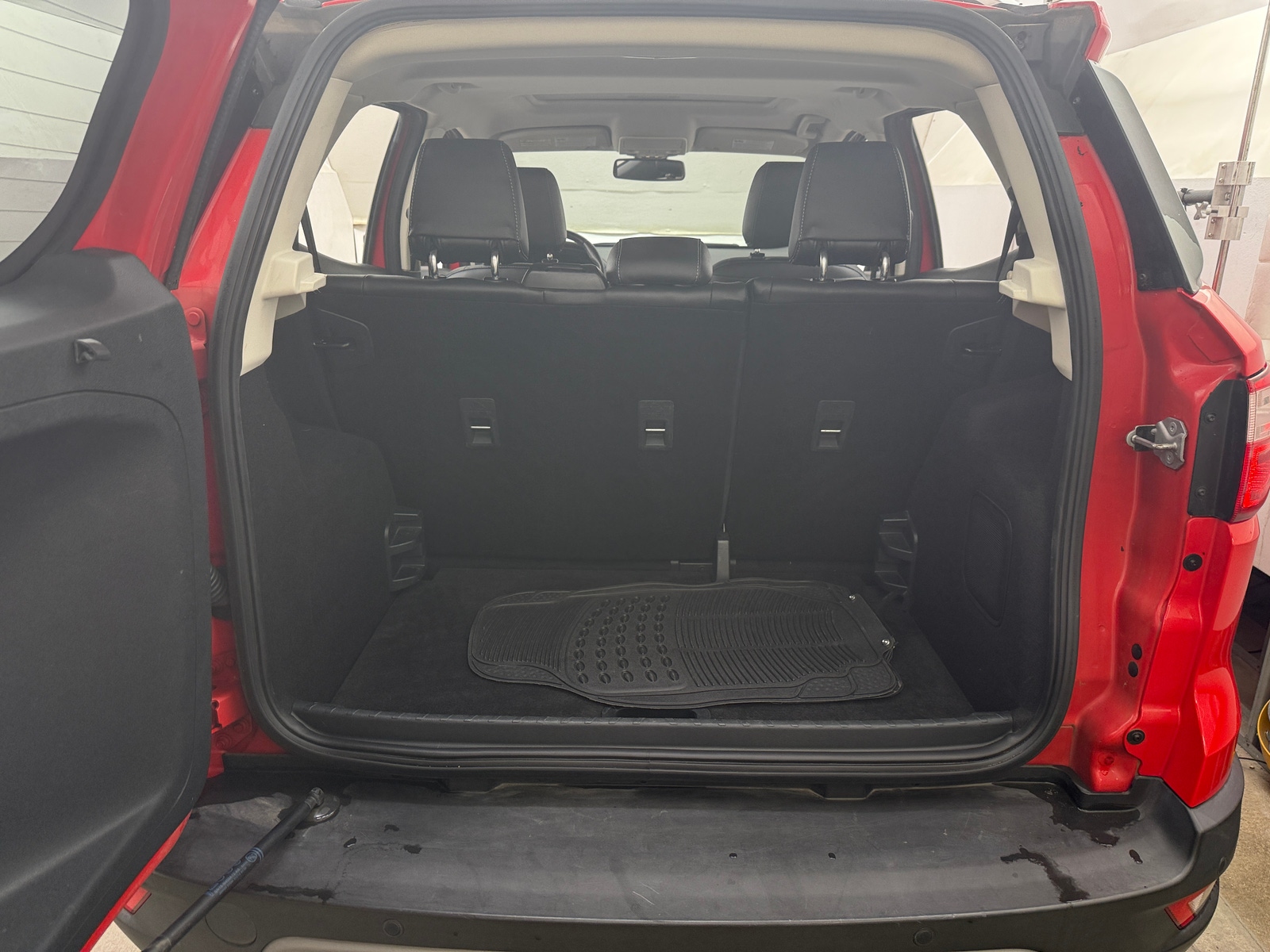 Thumbnail: 2019 Ford EcoSport - 6