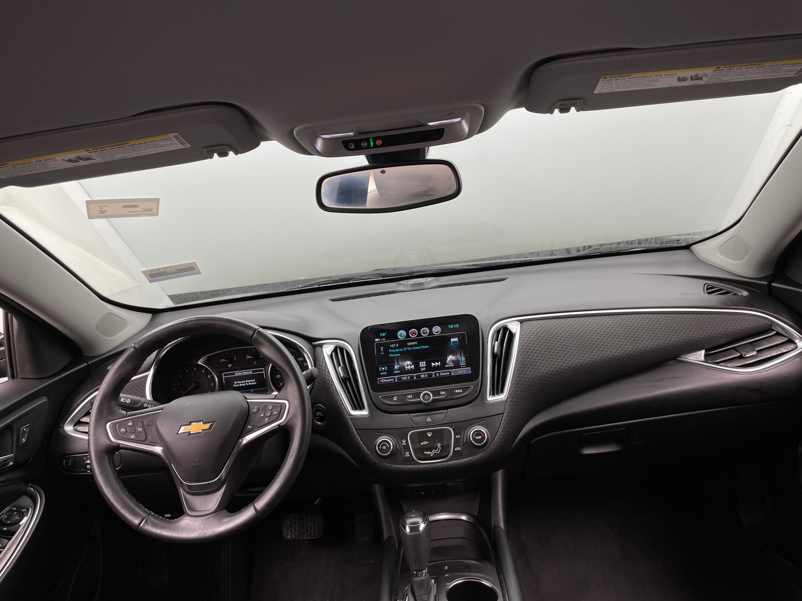 Thumbnail: 2018 Chevrolet Malibu - 3