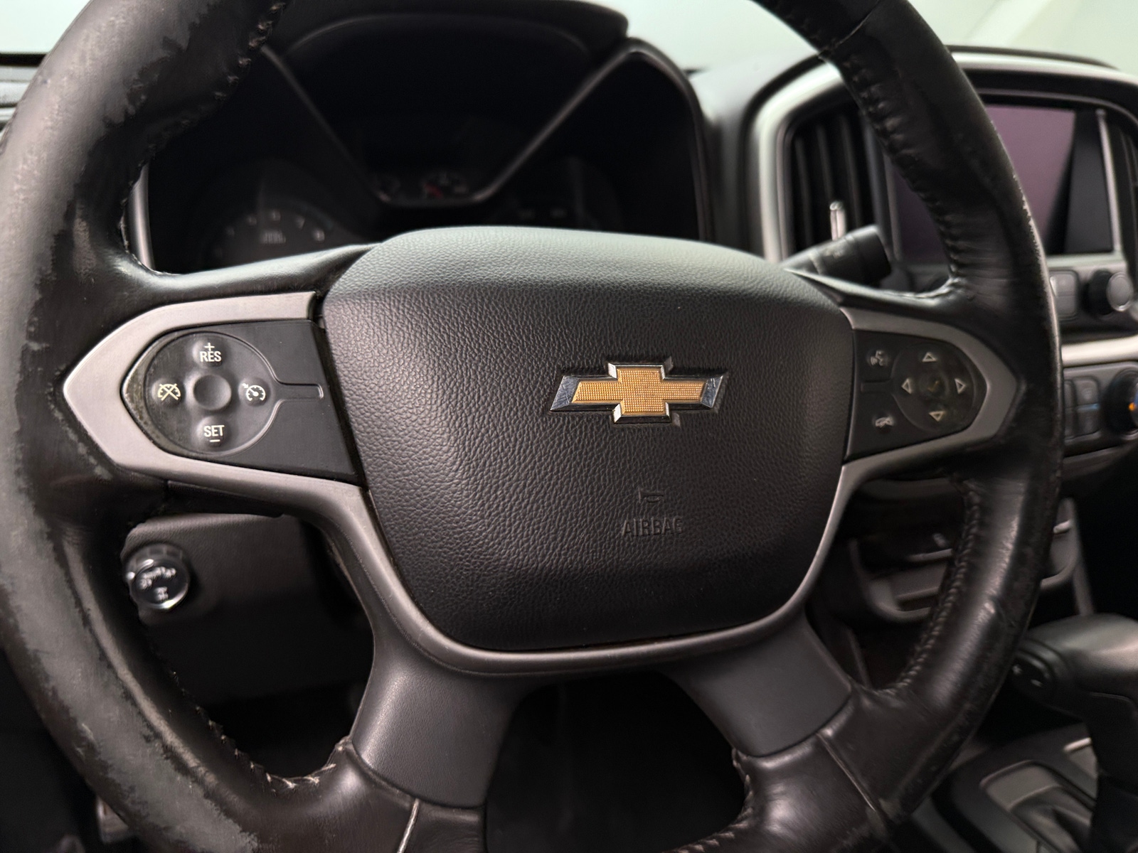 Thumbnail: 2019 Chevrolet Colorado - 5