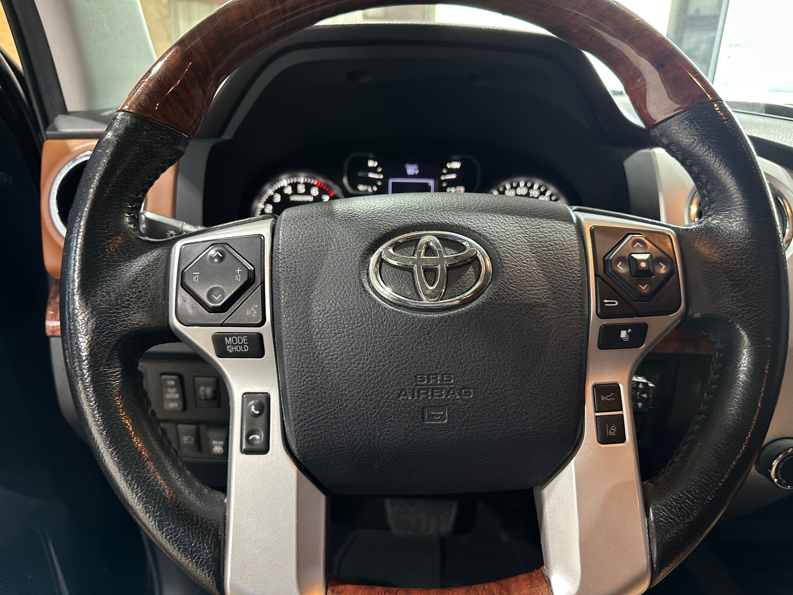 Thumbnail: 2019 Toyota Tundra - 4