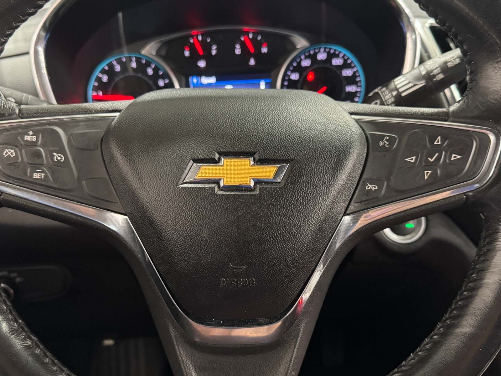 Thumbnail: 2019 Chevrolet Equinox - 5