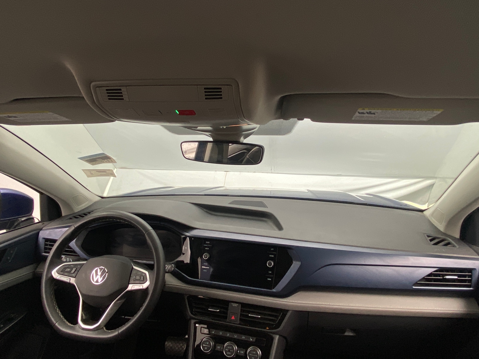 Thumbnail: 2024 Volkswagen Taos - 2