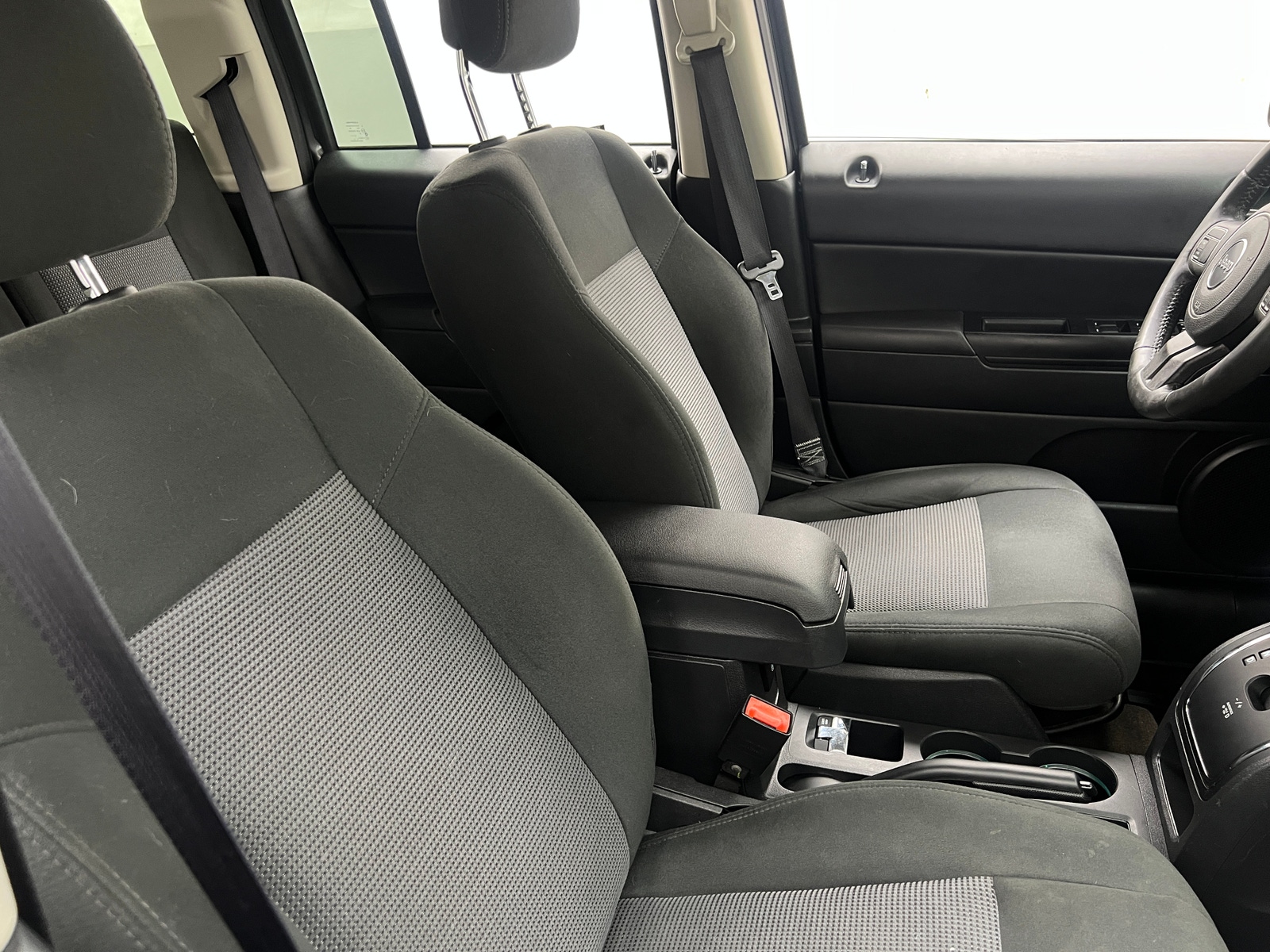 Thumbnail: 2017 Jeep Patriot - 2