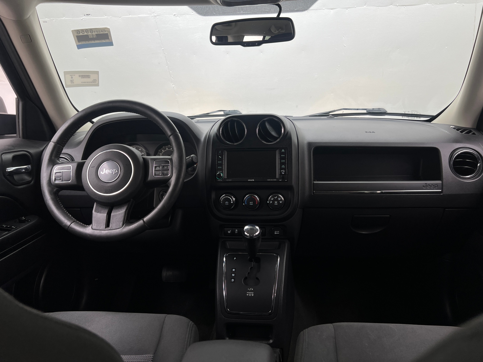 Thumbnail: 2017 Jeep Patriot - 3