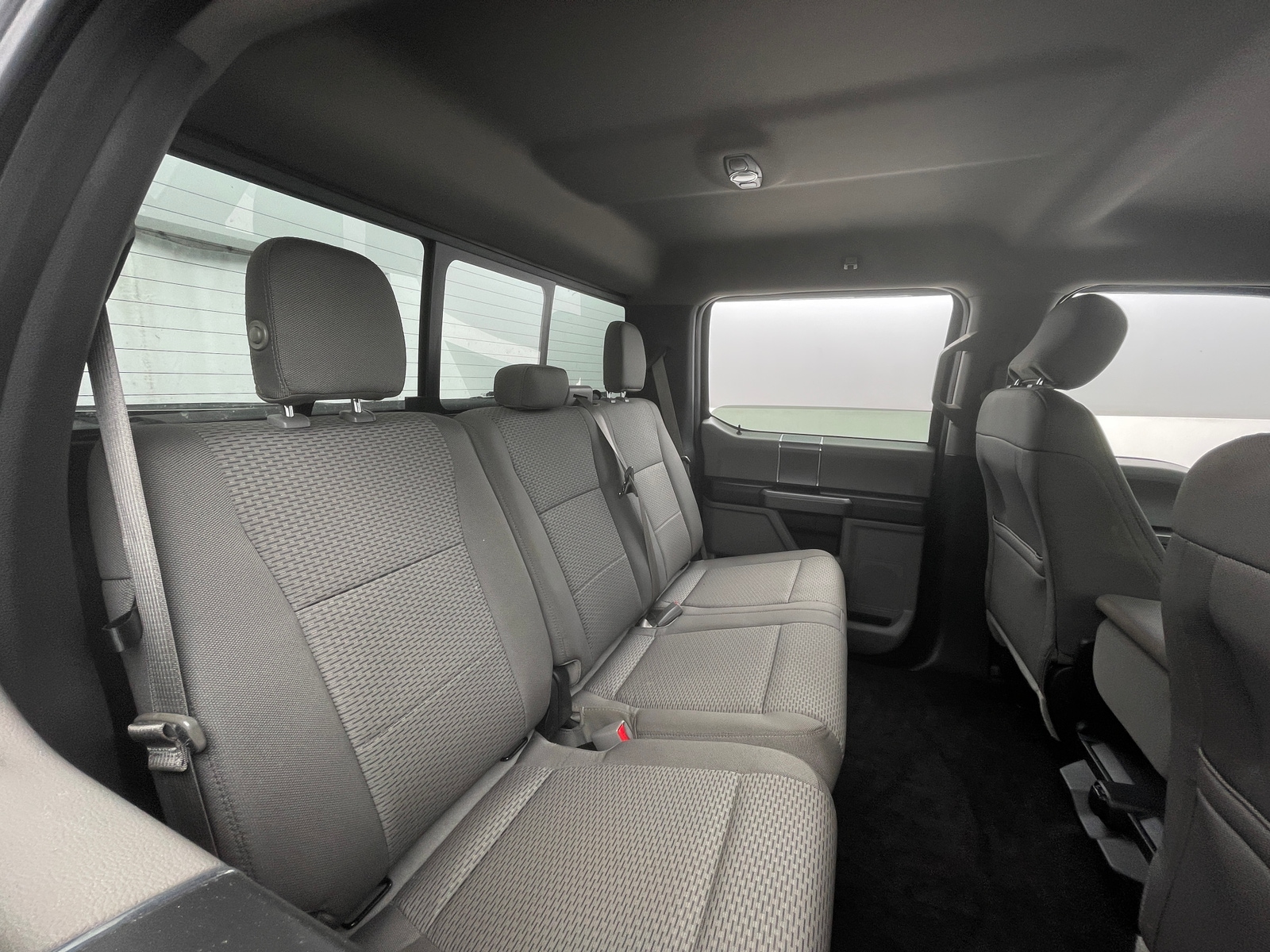 Thumbnail: 2016 Ford Econoline - 6