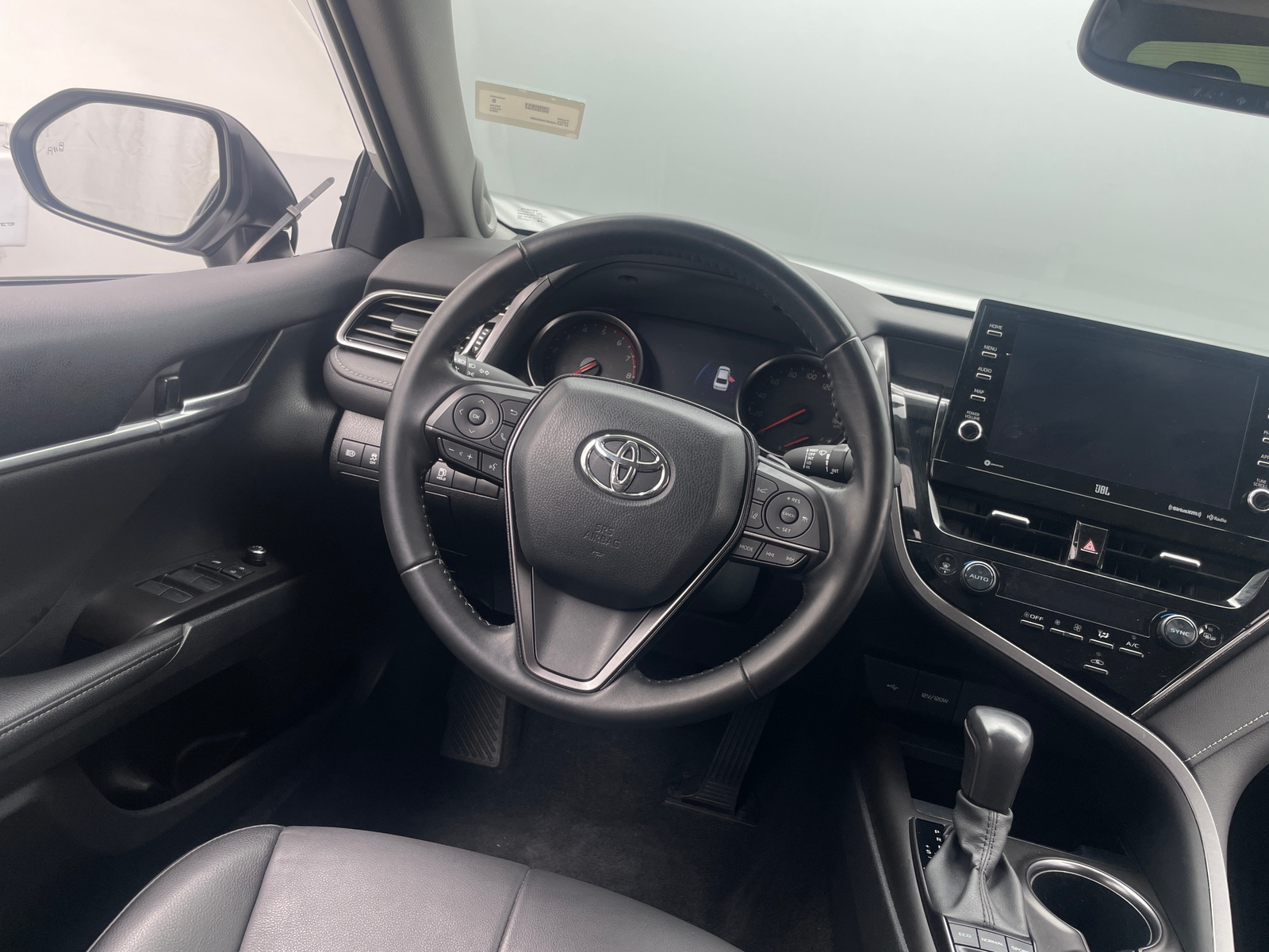 Thumbnail: 2023 Toyota Camry - 4