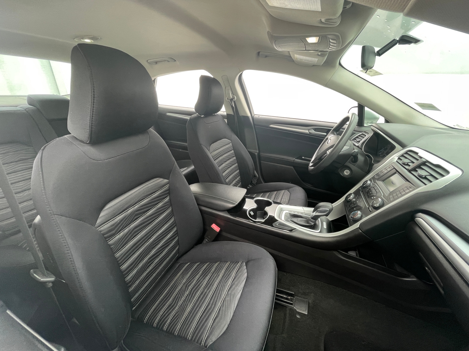 Thumbnail: 2016 Ford Fusion - 2