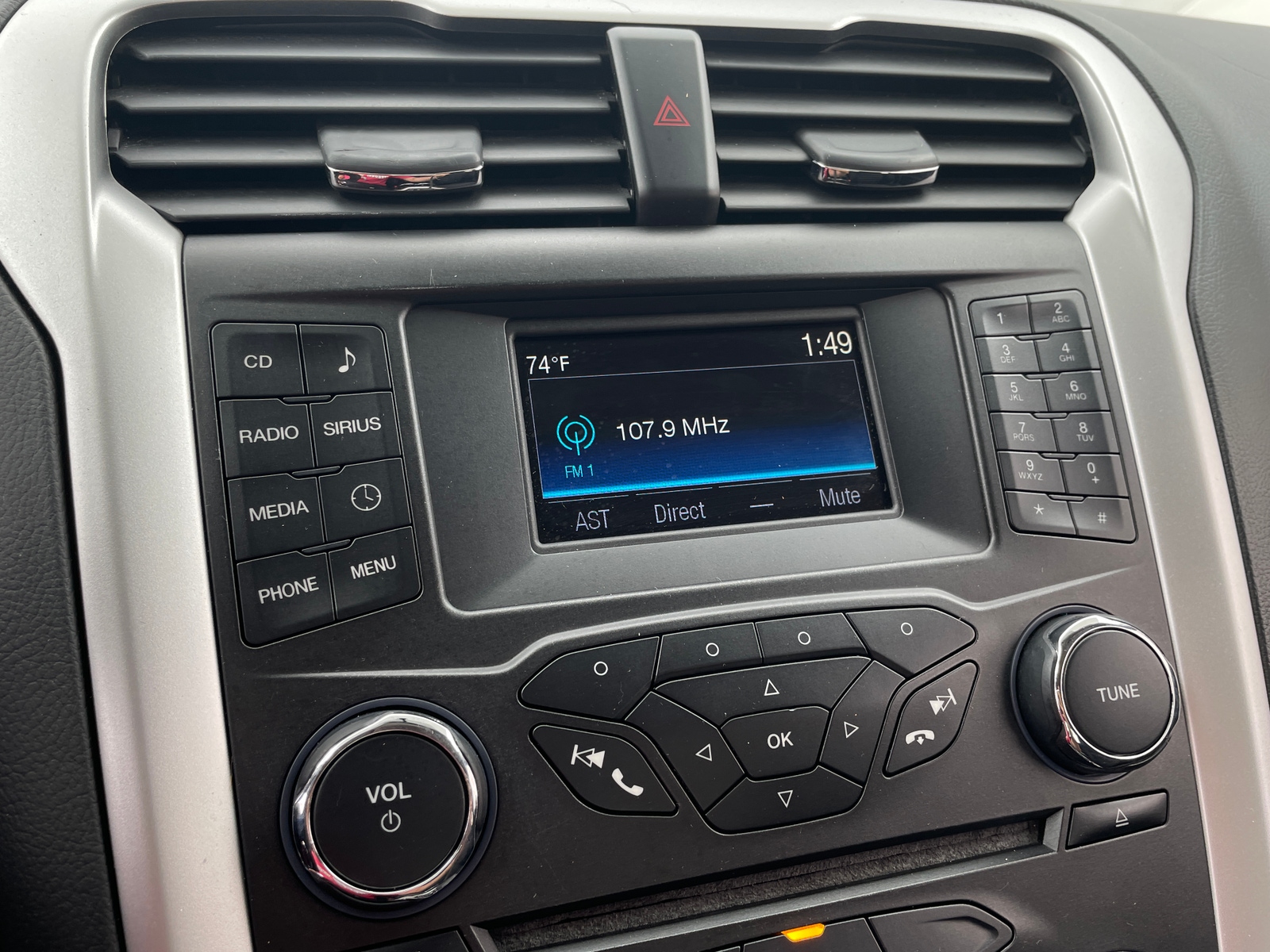 Thumbnail: 2016 Ford Fusion - 4