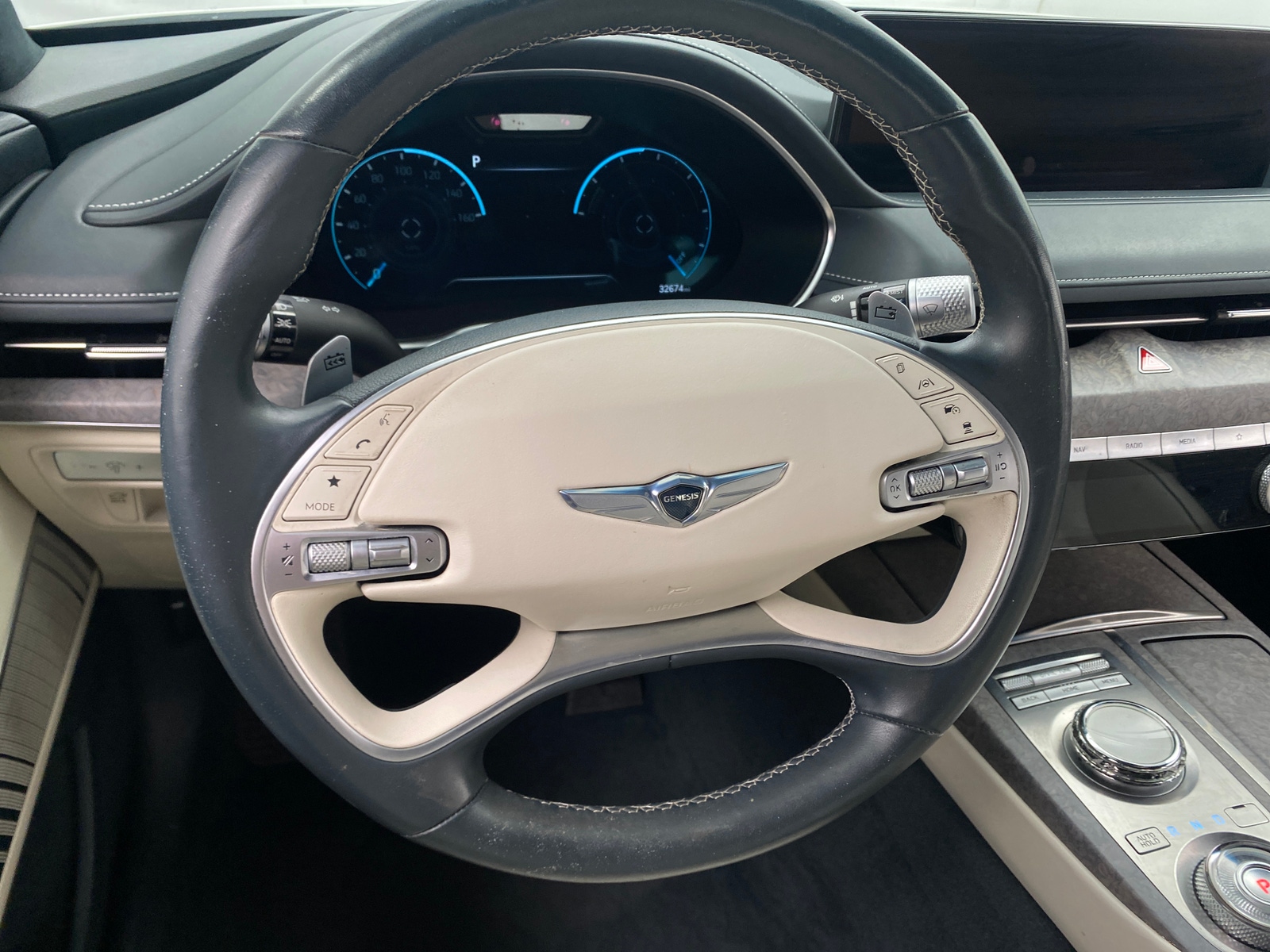 Thumbnail: 2023 Genesis G80 - 4