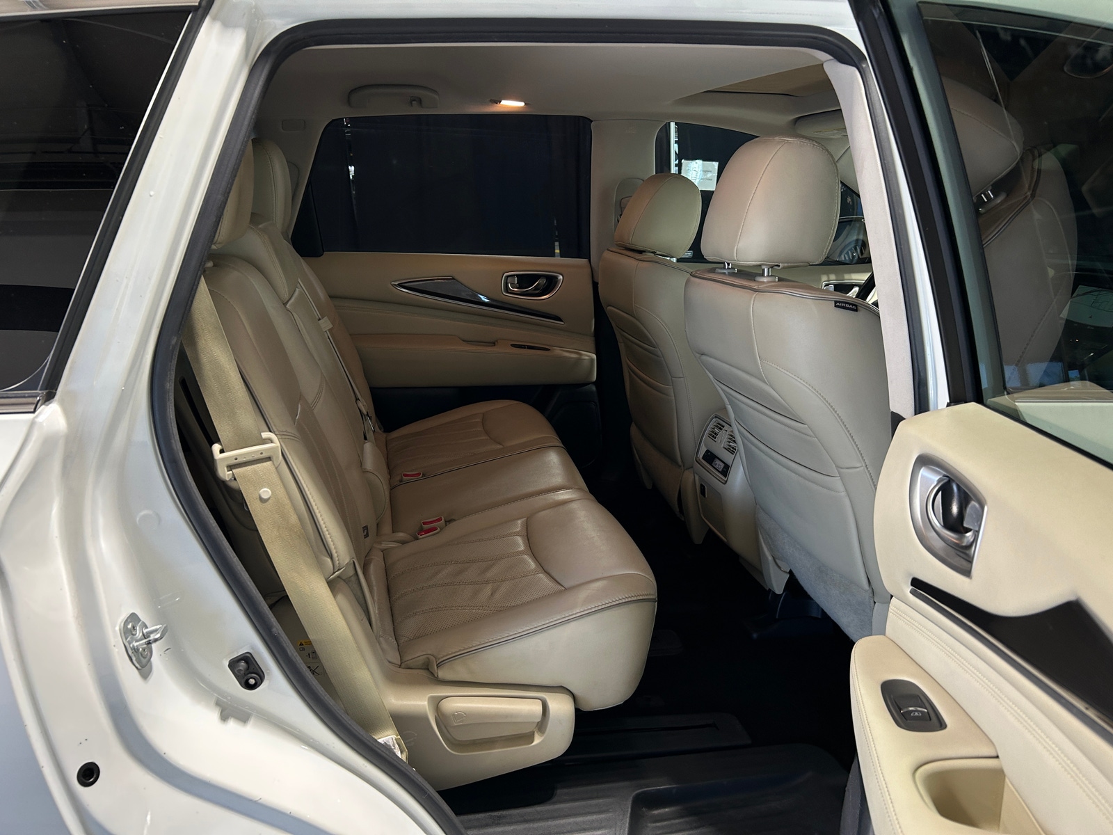 Thumbnail: 2017 INFINITI QX60 - 5