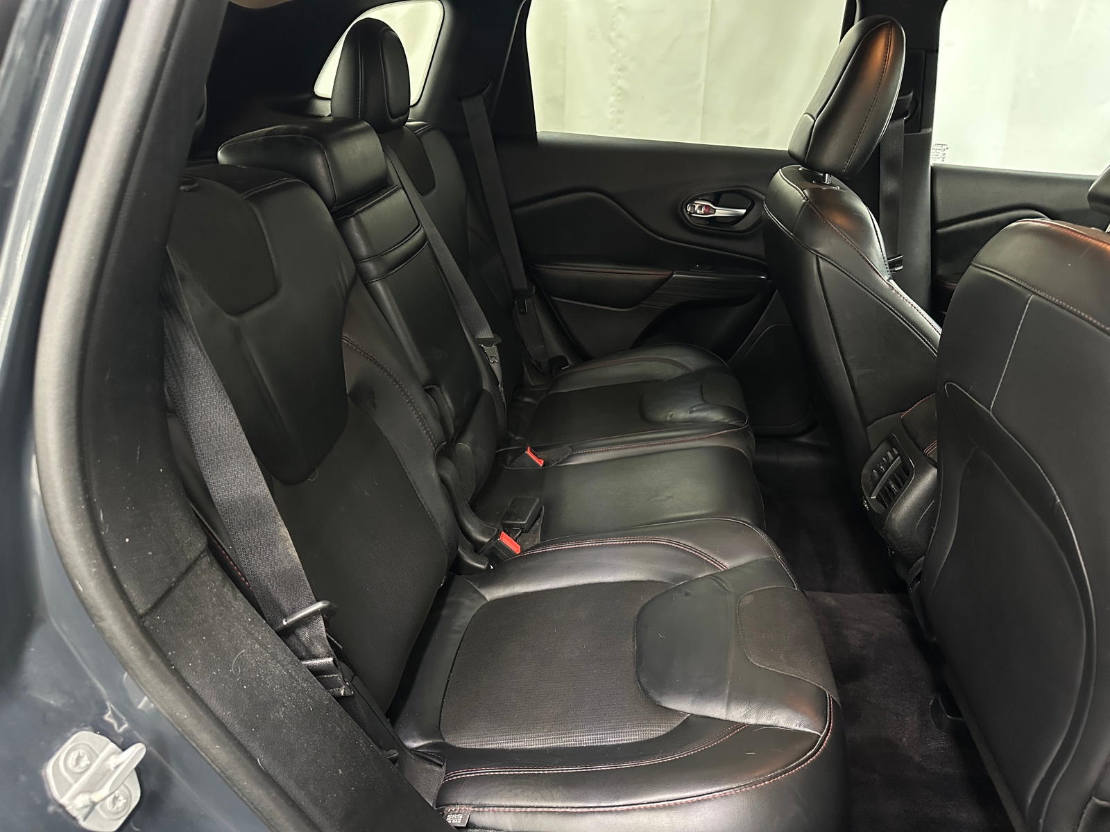 Thumbnail: 2016 Jeep Cherokee - 5