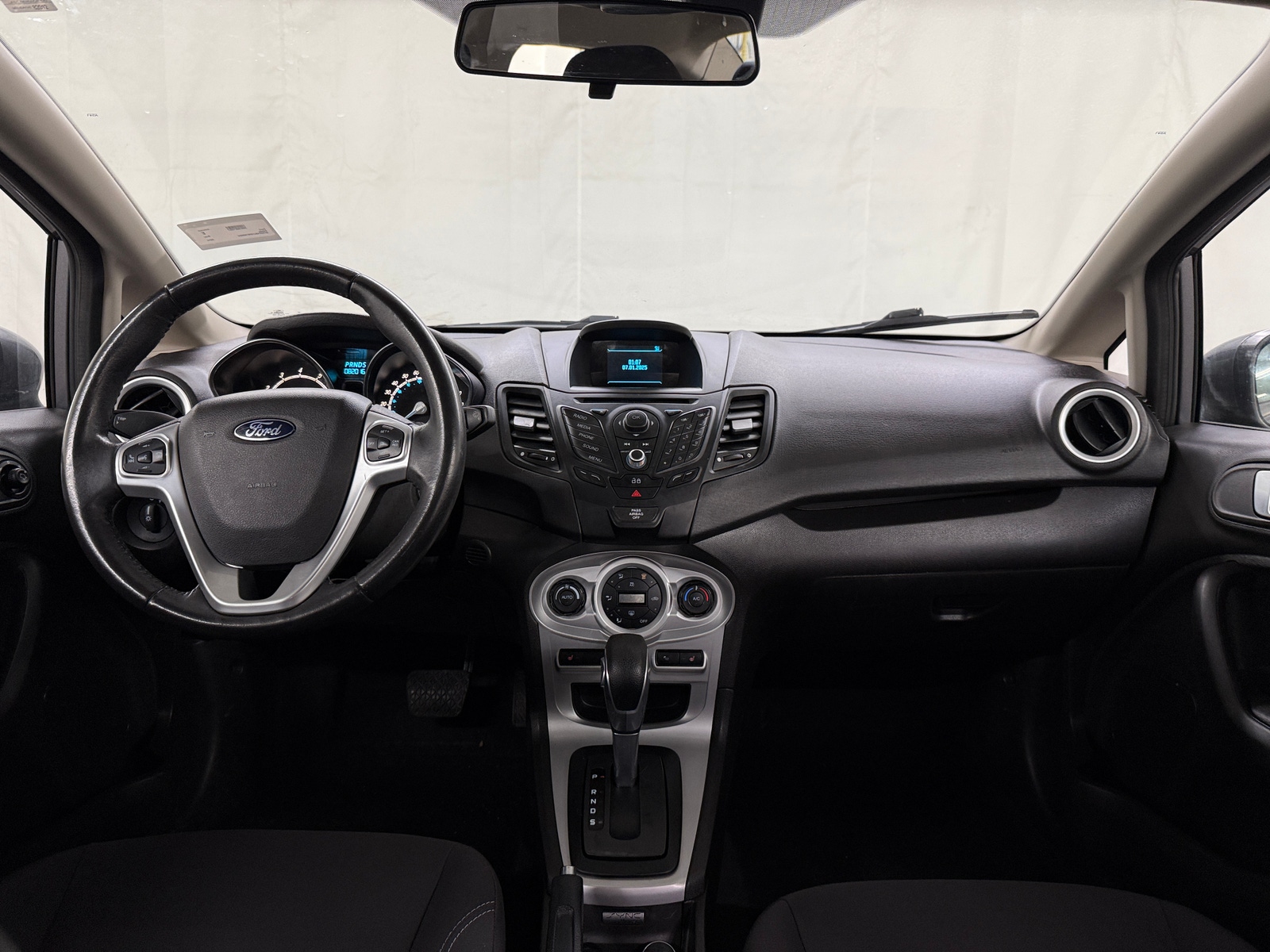 Thumbnail: 2014 Ford Fiesta - 3
