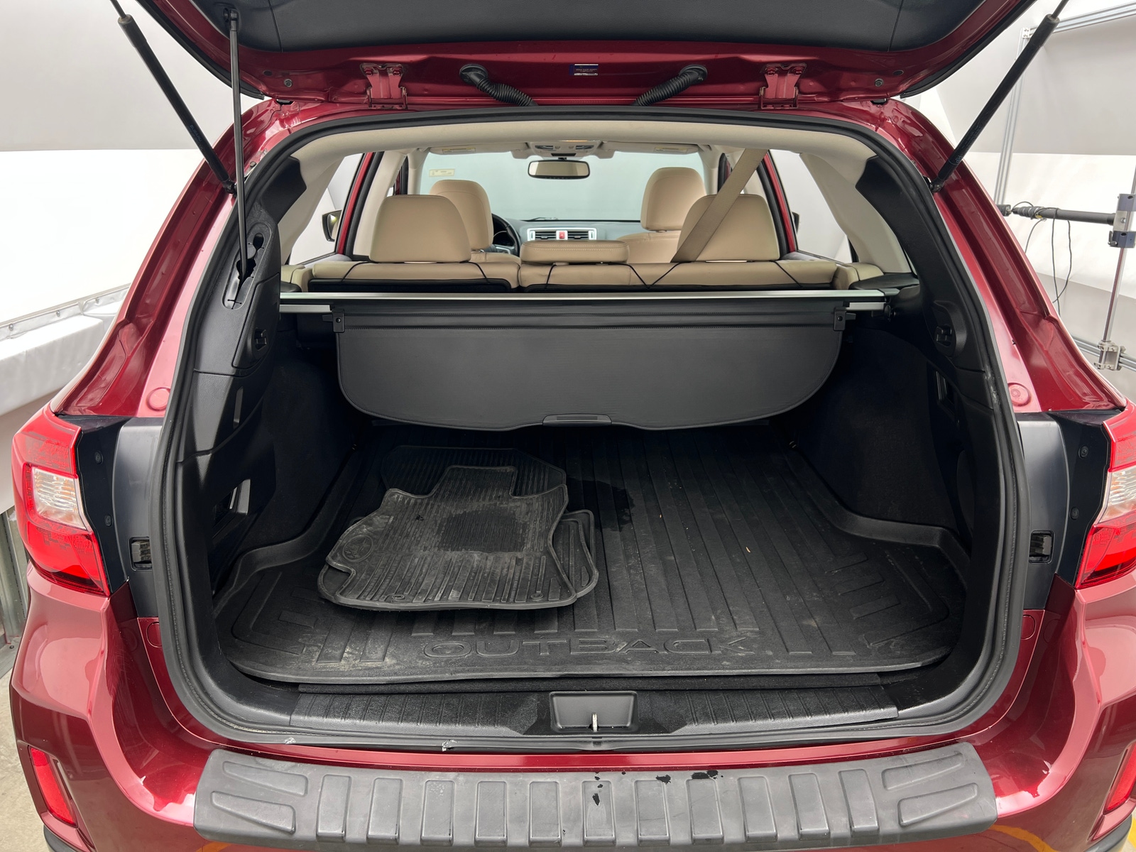 Thumbnail: 2016 Subaru Outback - 6