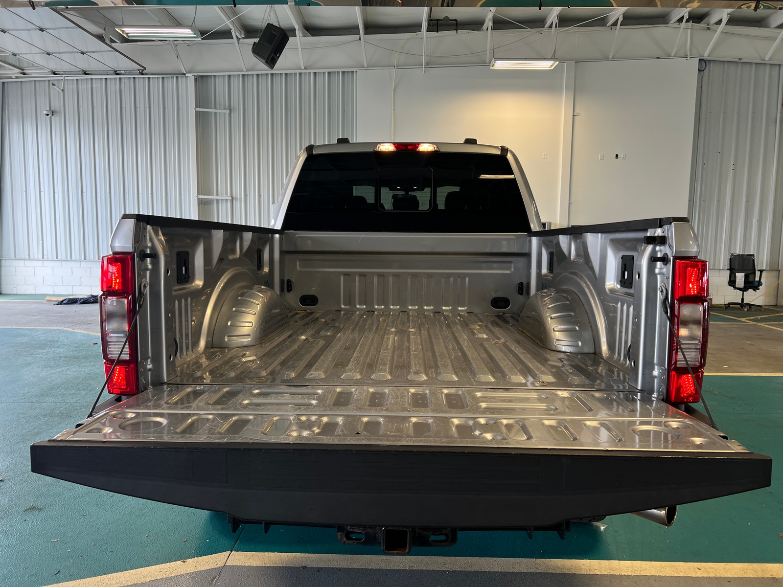Thumbnail: 2020 Ford Econoline - 7