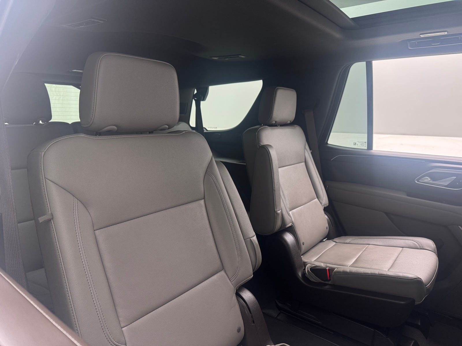Thumbnail: 2021 Chevrolet Tahoe - 5