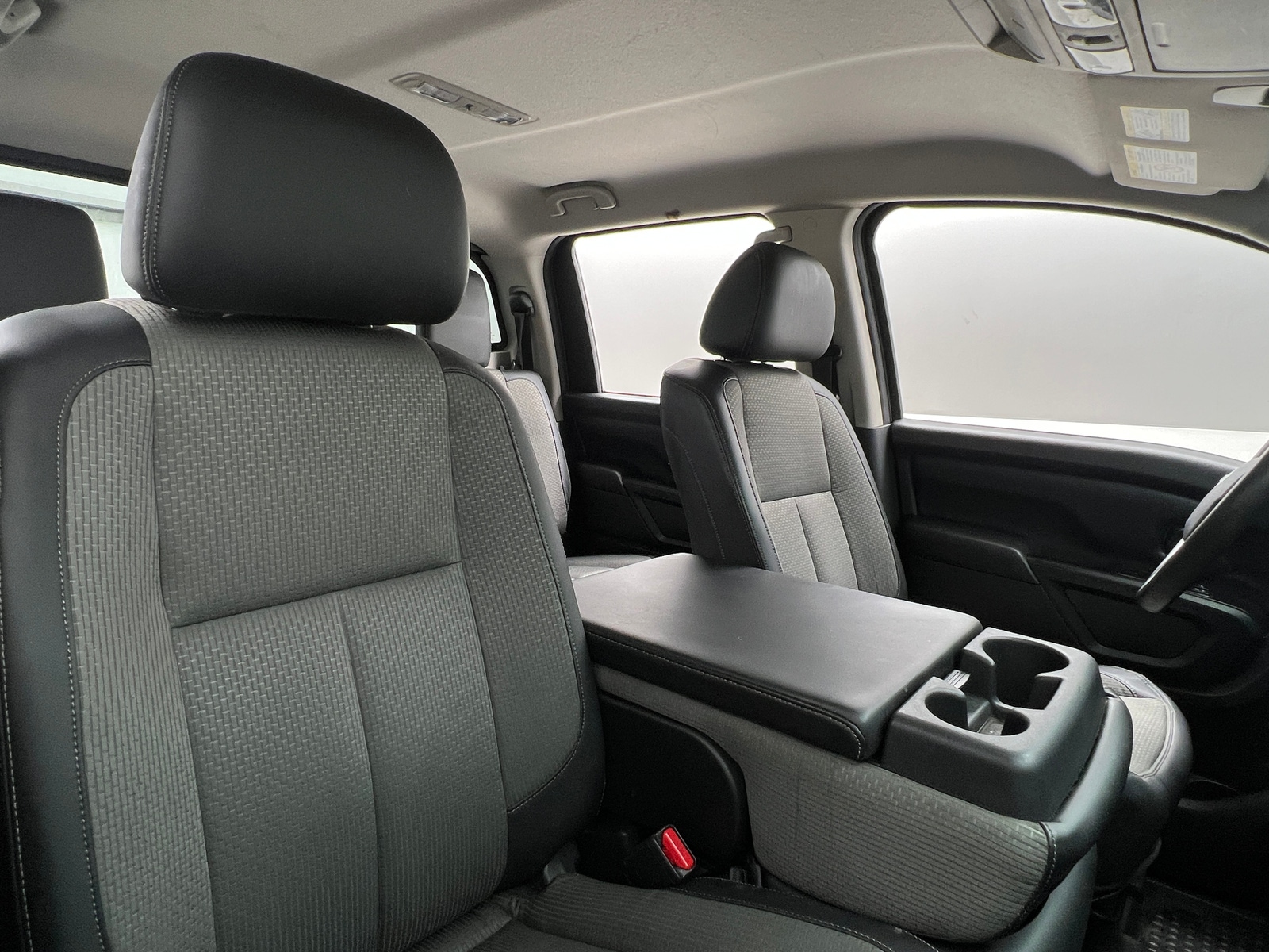 Thumbnail: 2017 Nissan Titan - 2